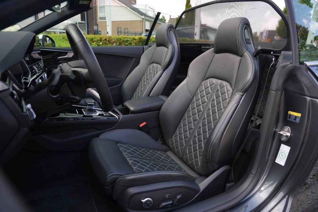 Hoofdafbeelding Audi S5
