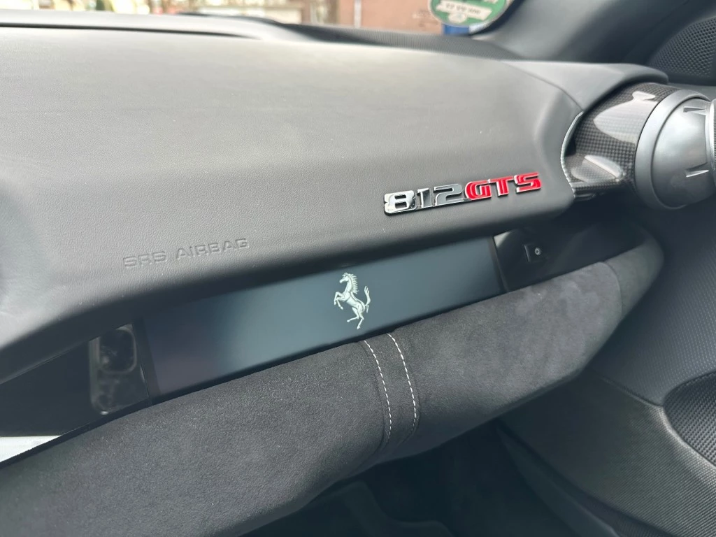 Hoofdafbeelding Ferrari 812