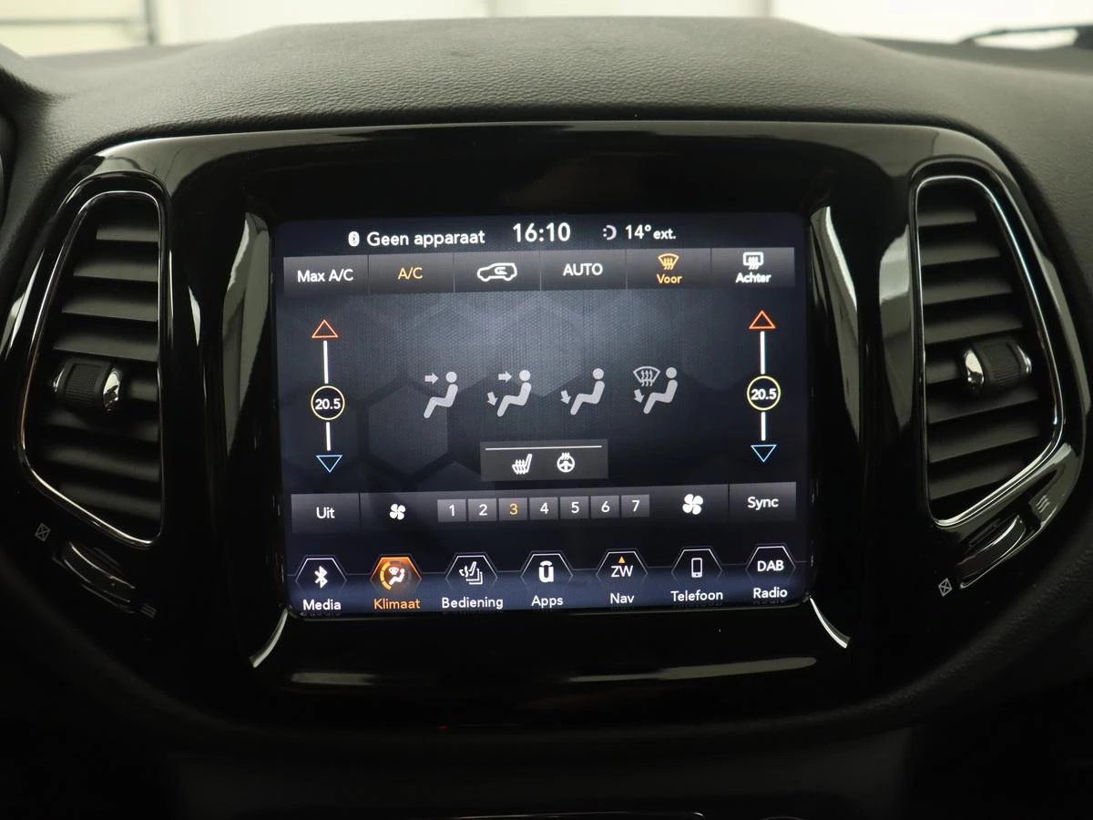 Hoofdafbeelding Jeep Compass
