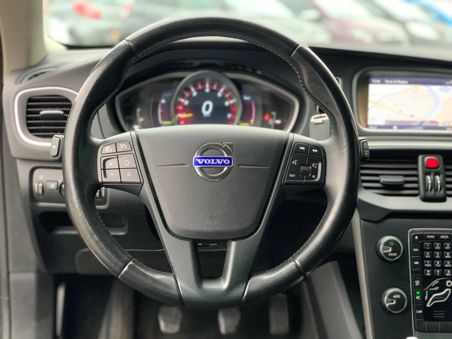 Hoofdafbeelding Volvo V40