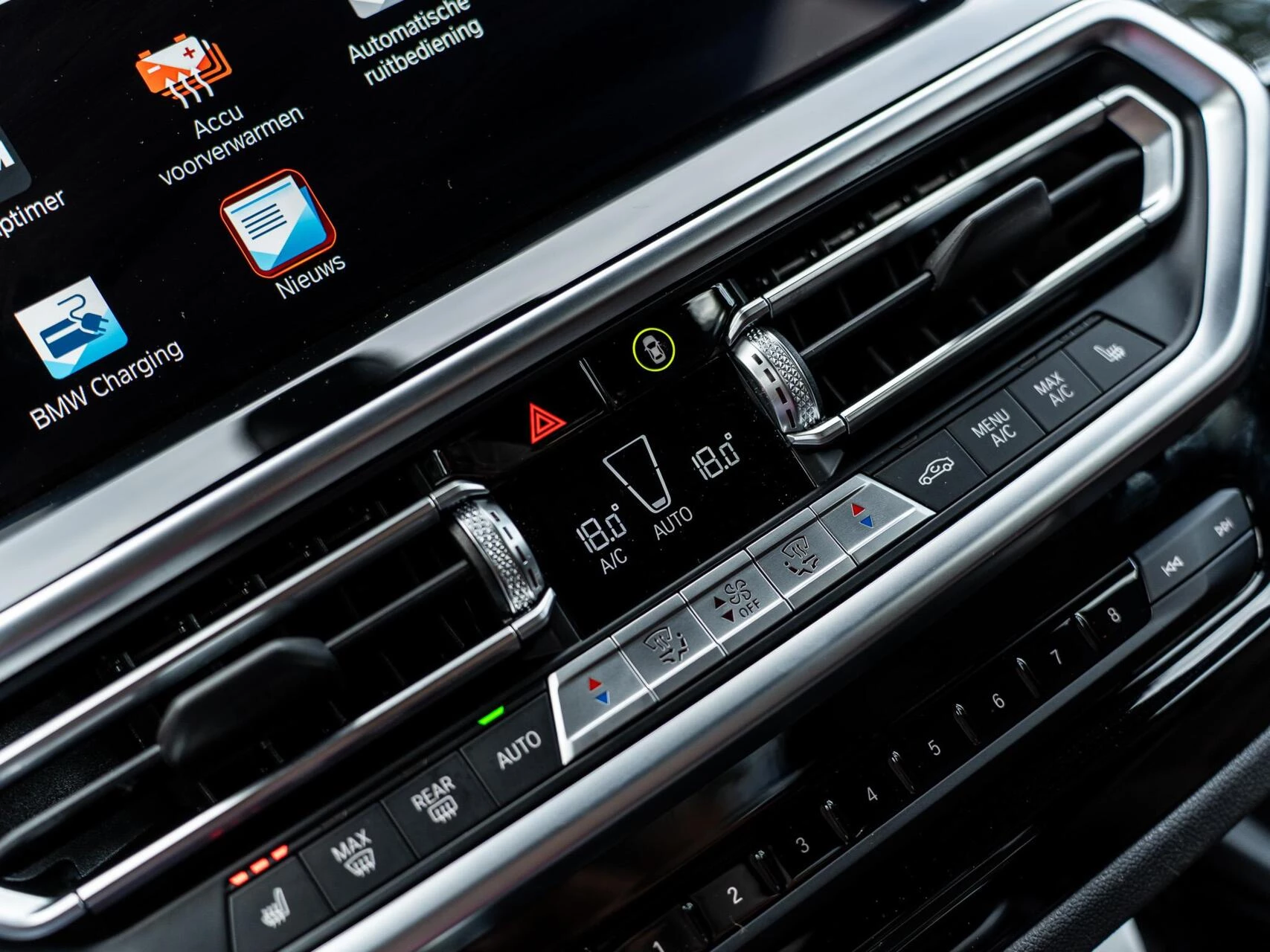 Hoofdafbeelding BMW iX3
