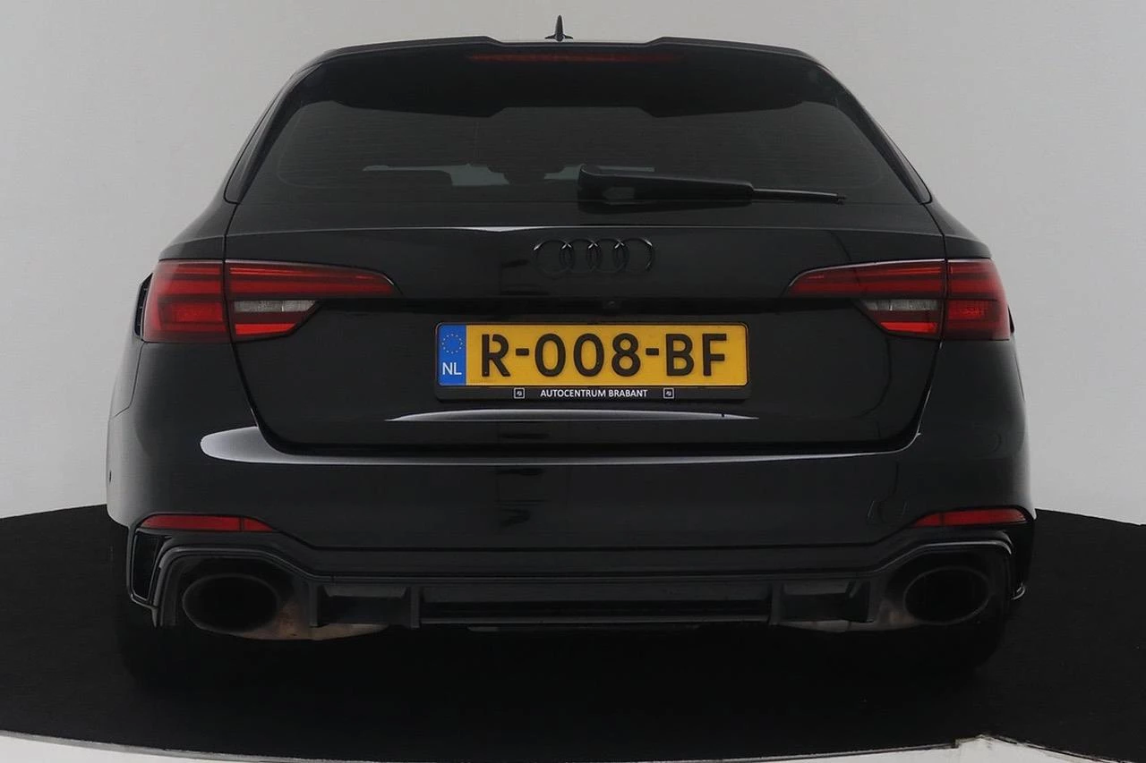 Hoofdafbeelding Audi RS4