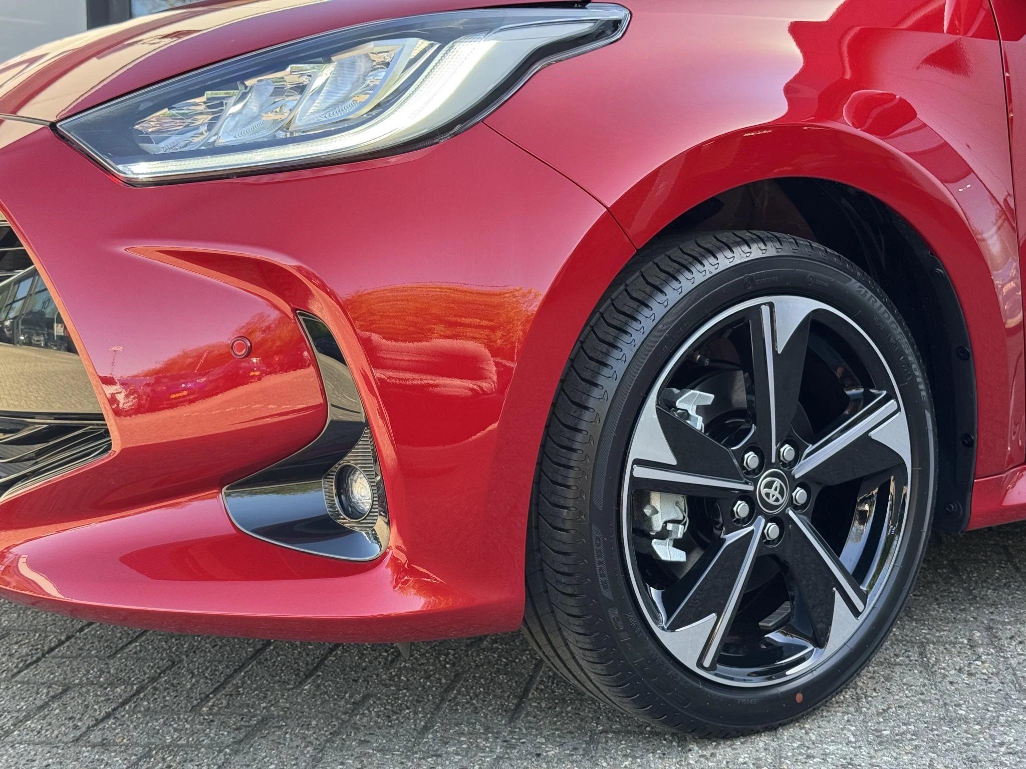 Hoofdafbeelding Toyota Yaris