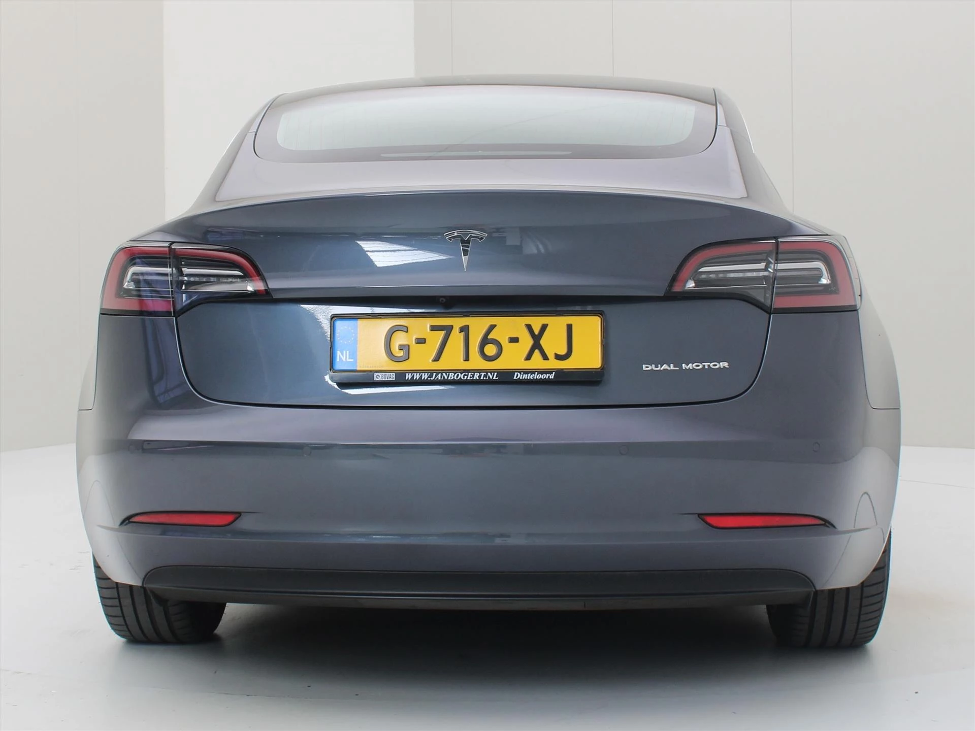 Hoofdafbeelding Tesla Model 3