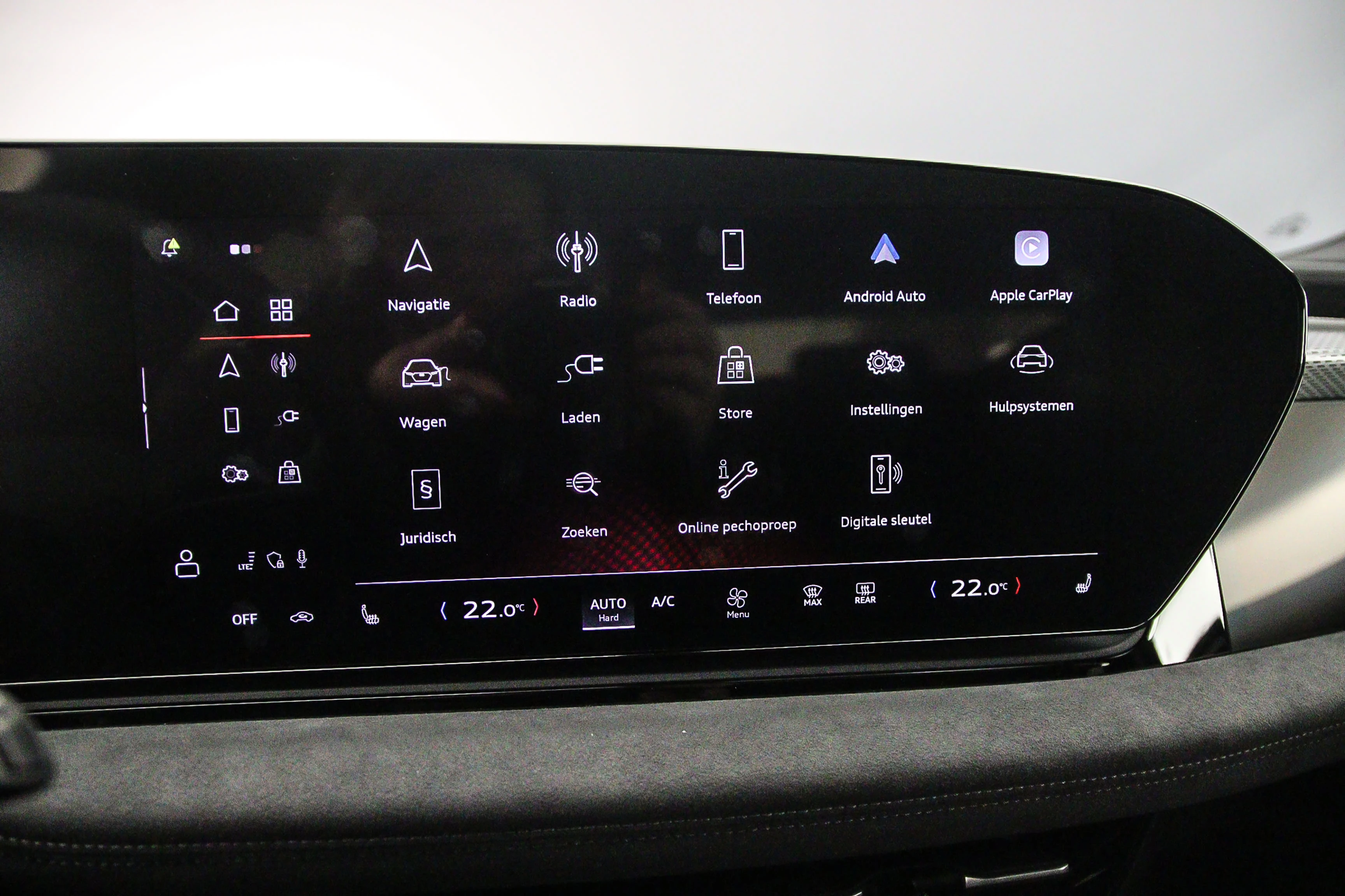 Hoofdafbeelding Audi A6 e-tron