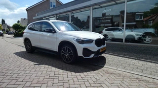 BMW X1 1.8 I s-Drive -Business Edition * AUTOMAAT * NAVI * CRUISE * 19: L.M.V *