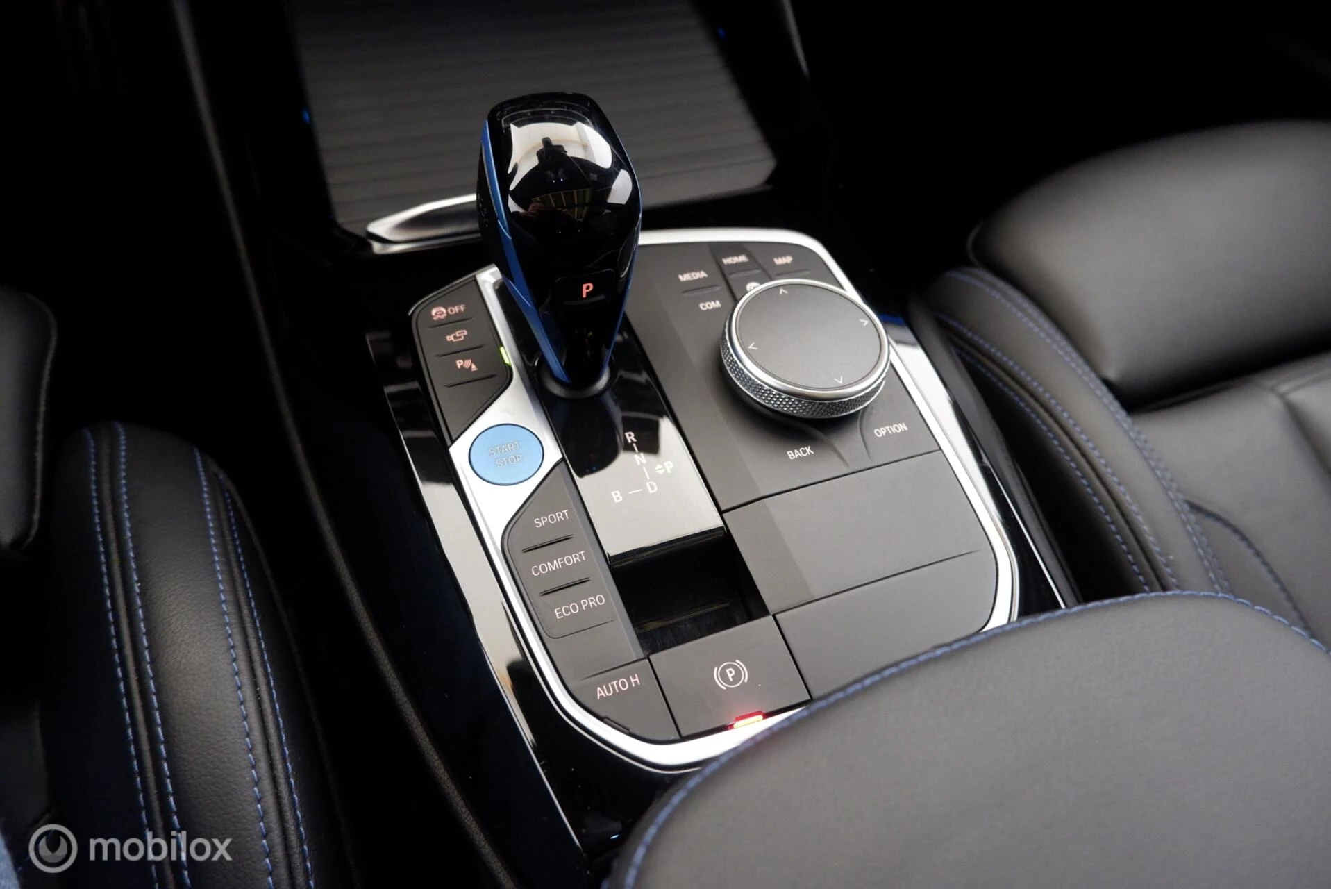 Hoofdafbeelding BMW iX3