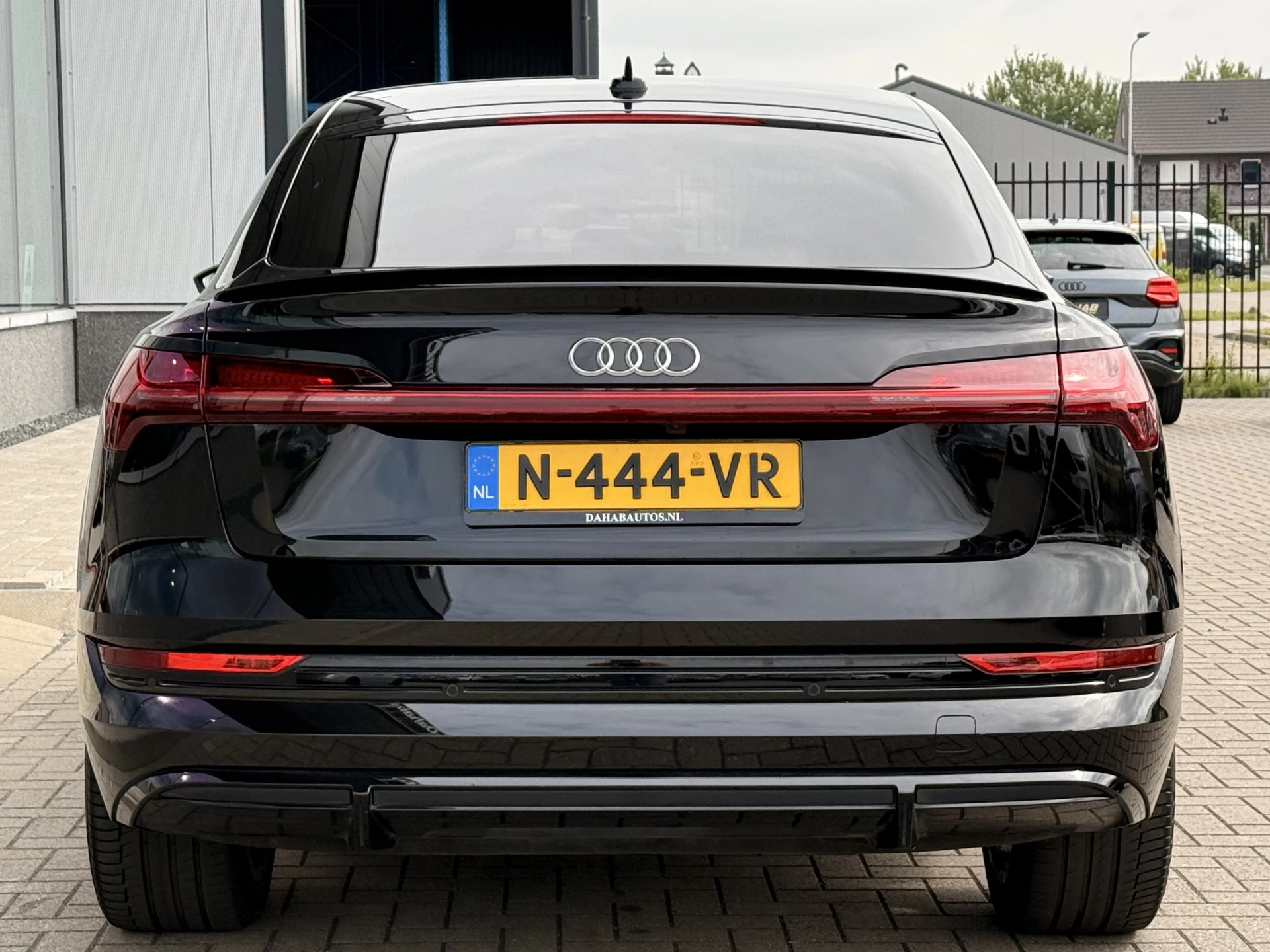 Hoofdafbeelding Audi e-tron