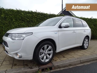Mitsubishi Outlander 2.0 PHEV INSTYLE+-Trkh-Navi-Blth-Cruise-Subwoofer