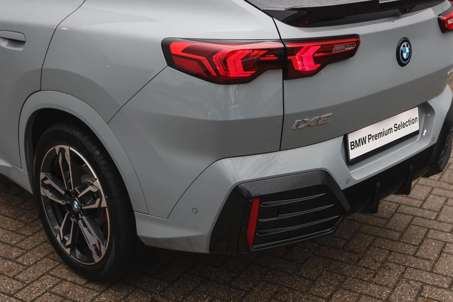 Hoofdafbeelding BMW iX2