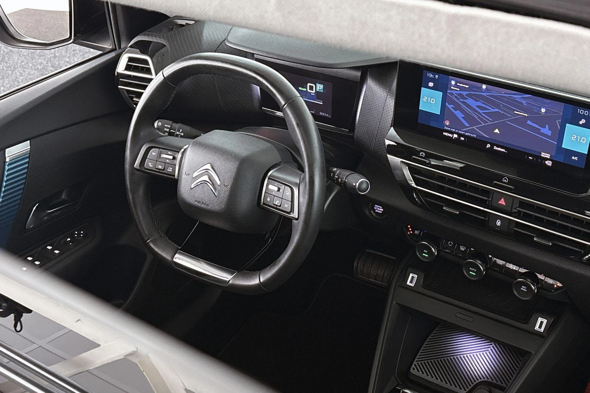 Hoofdafbeelding Citroën ë-C4