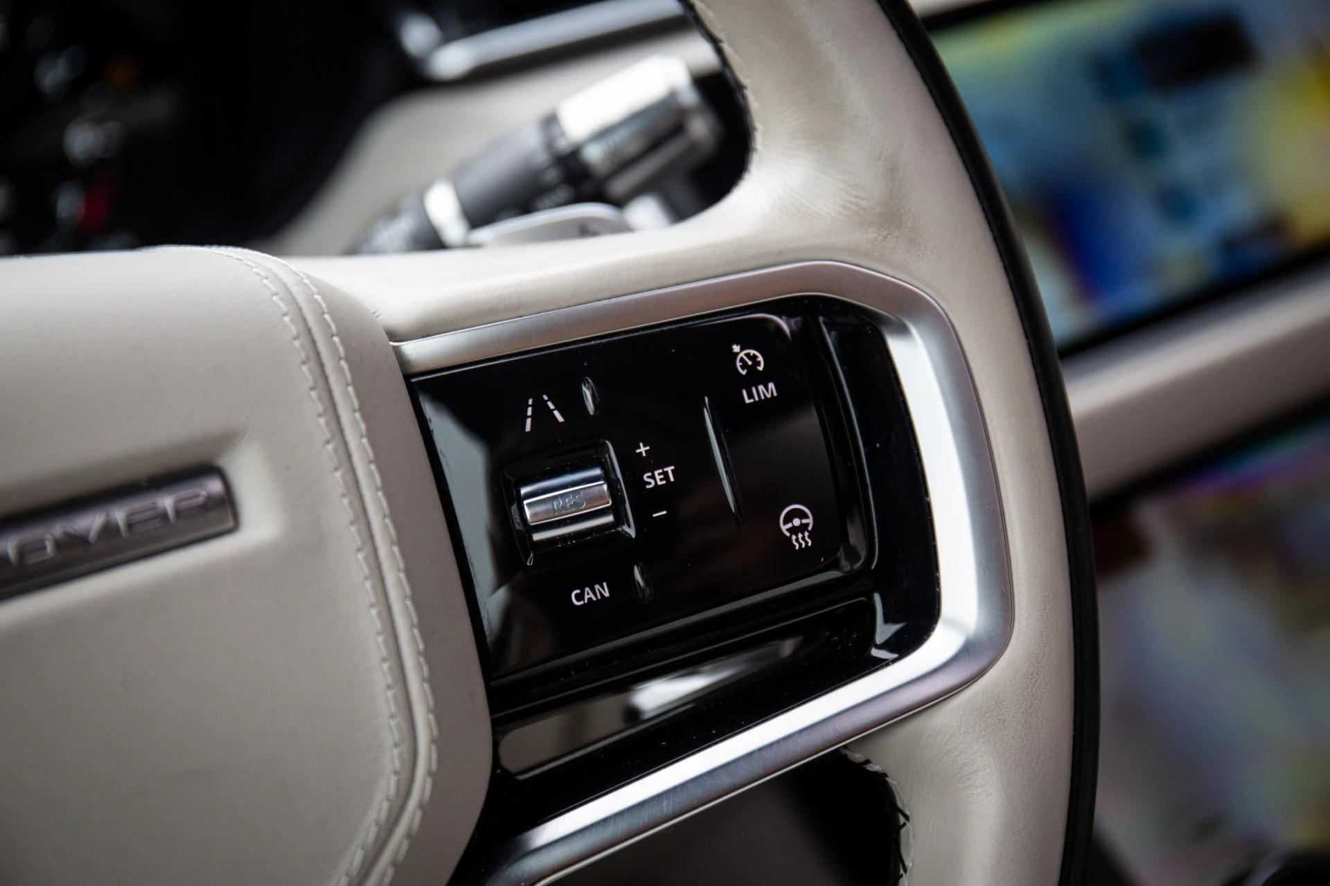 Hoofdafbeelding Land Rover Range Rover Velar