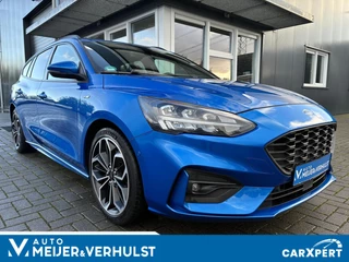 Hoofdafbeelding Ford Focus Ford Focus Wagon 1.0 EcoBoost 125 PK ST Line Business | NAVI | CARPLAY | CAMERA | WINTER PAKKET | 112000 KM!!!