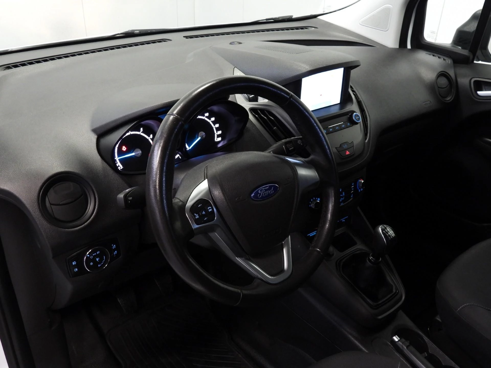 Hoofdafbeelding Ford Transit Courier