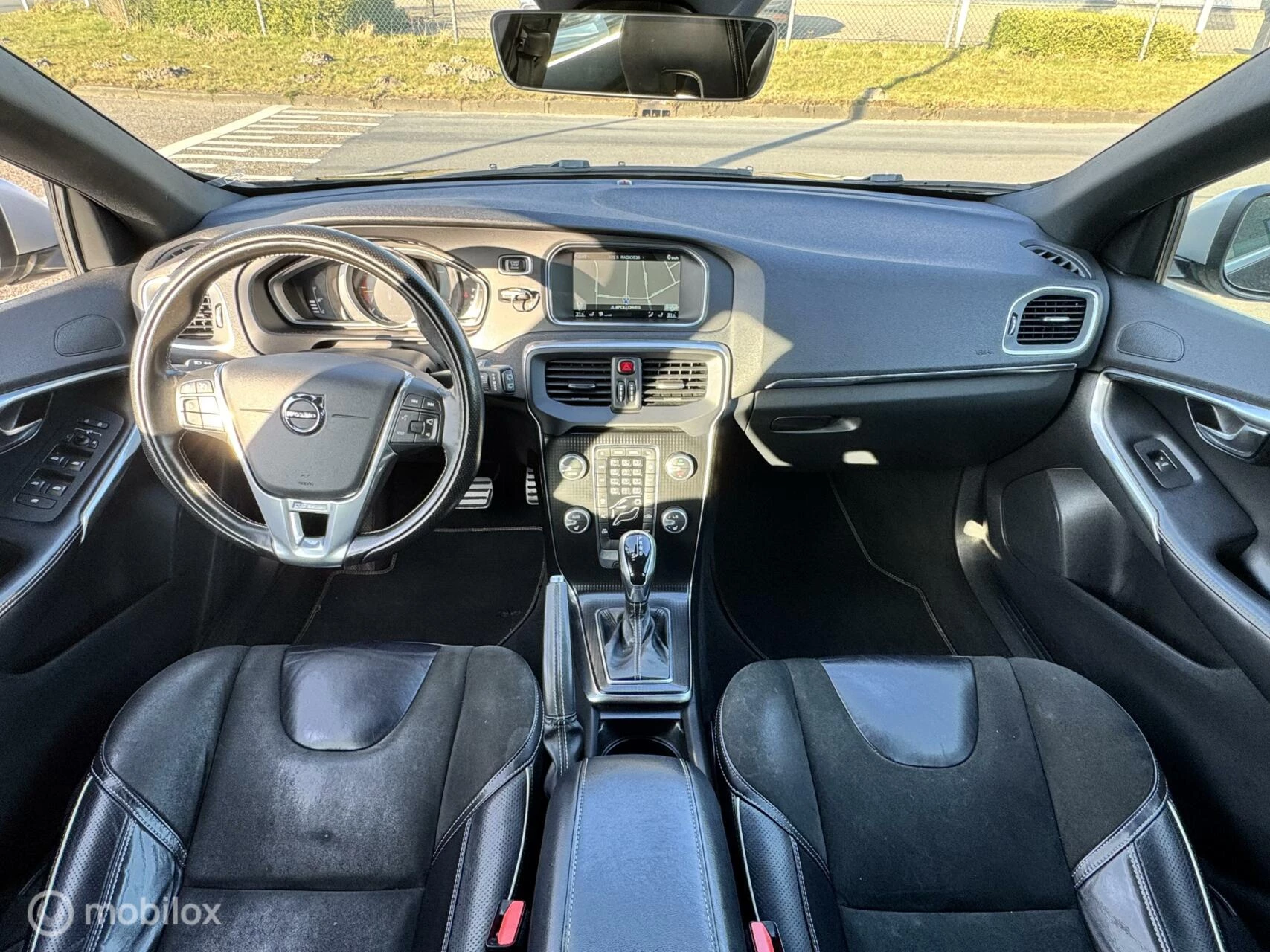 Hoofdafbeelding Volvo V40