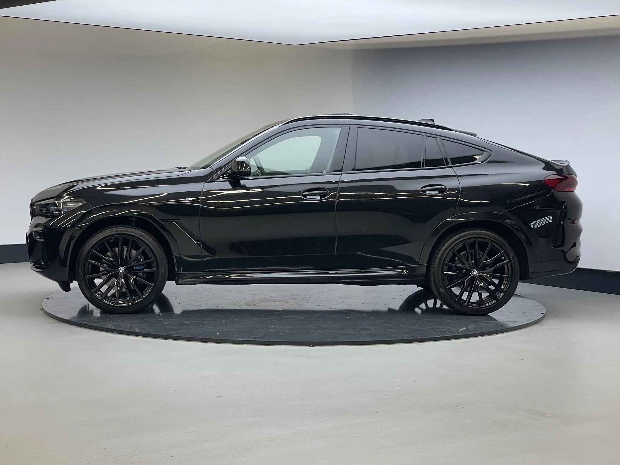 Hoofdafbeelding BMW X6