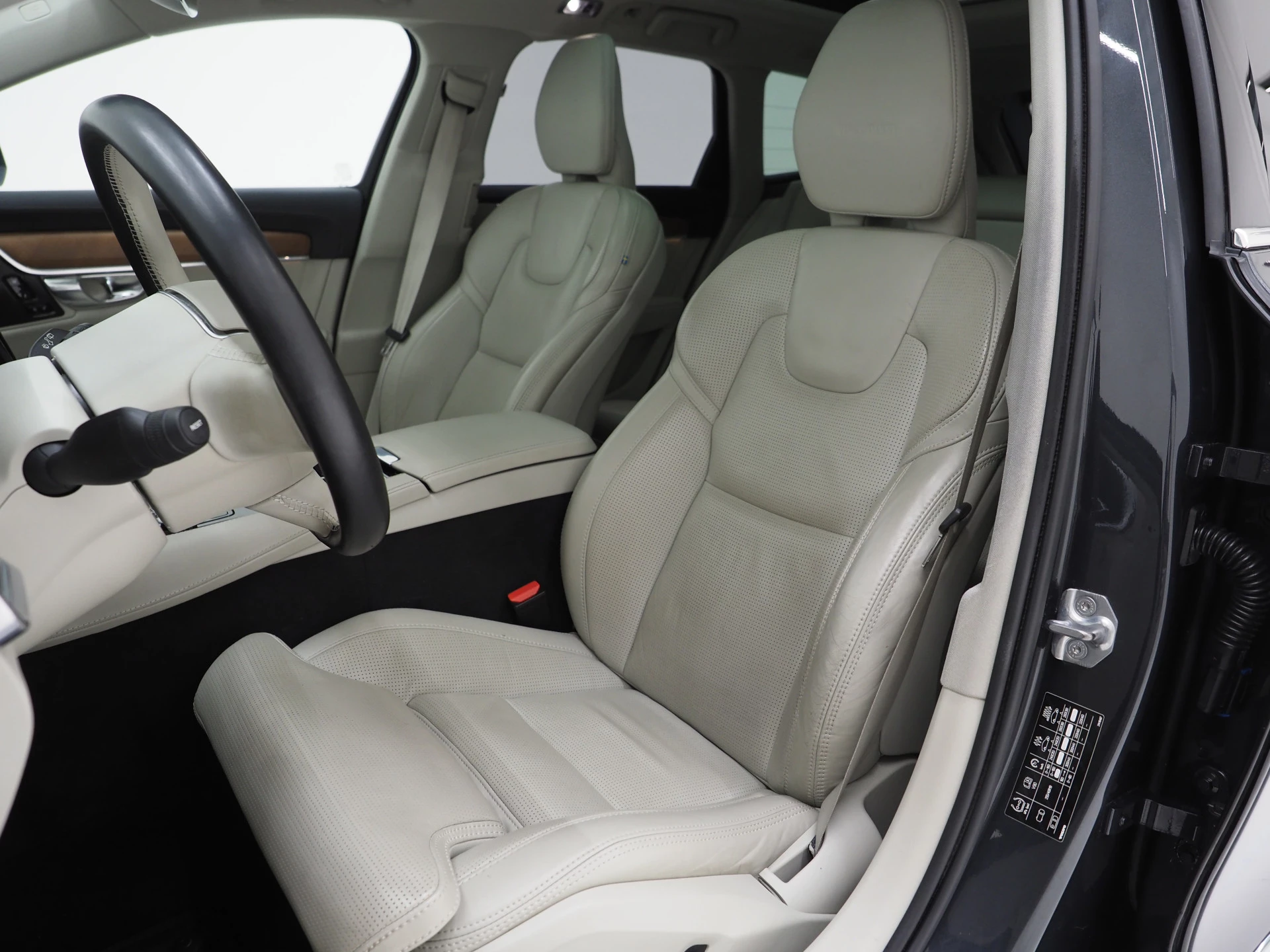 Hoofdafbeelding Volvo V90