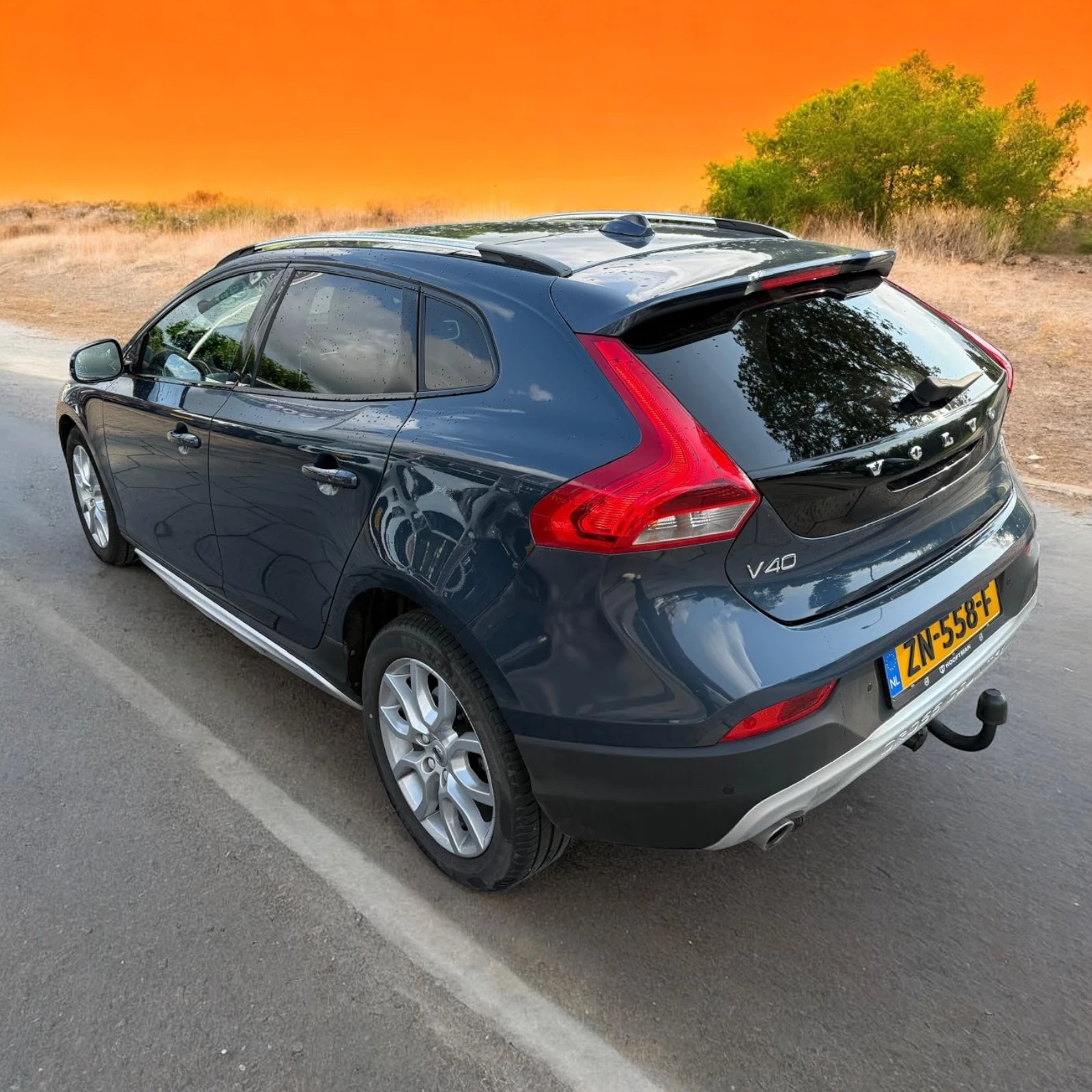 Hoofdafbeelding Volvo V40