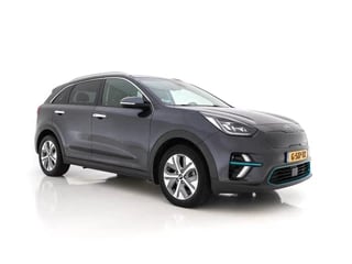 Kia e-Niro ExecutiveLine 64 kWh (INCL-BTW) Aut. *FULL-LEATHER  | JBL-AUDIO | FULL-LED | NAVI-FULLMAP | DAB | ADAPT.CRUISE | CAMERA | MEMORY-PACK | LANE-ASSIST | KEYLESS | DIGI-COCKPIT | TOWBAR | COMFORT-SEATS | 17"AL