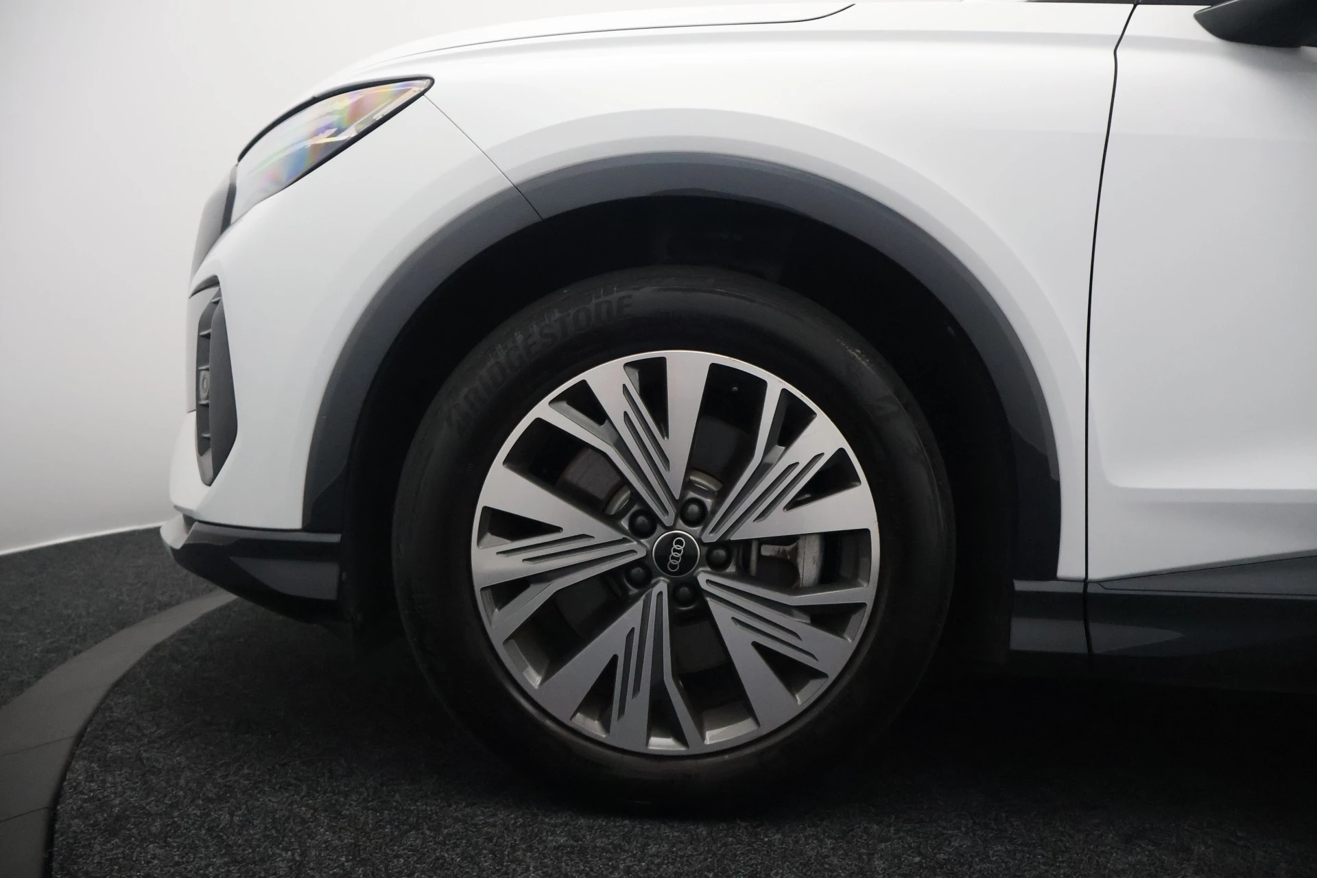 Hoofdafbeelding Audi Q4 e-tron