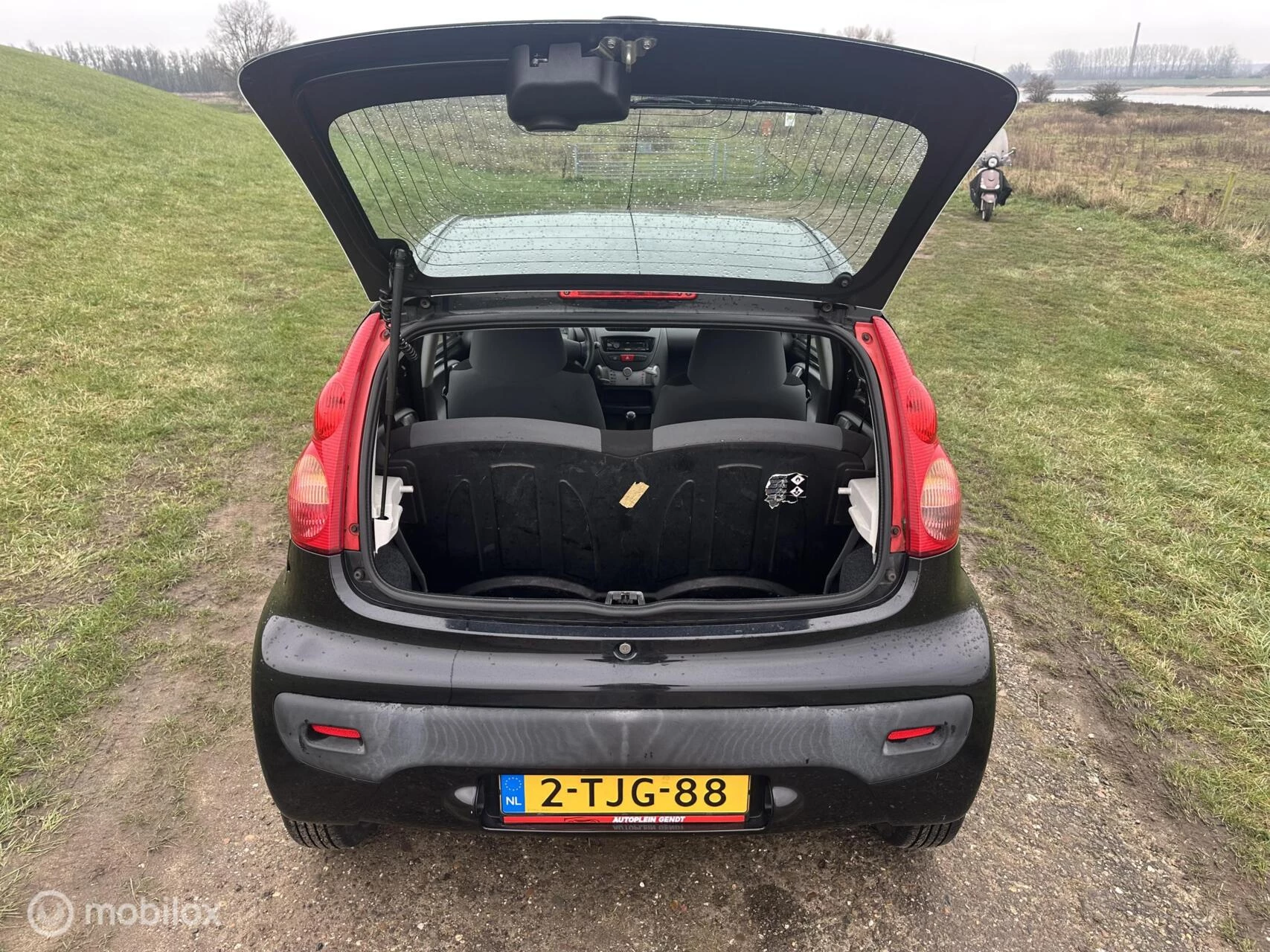 Hoofdafbeelding Peugeot 107