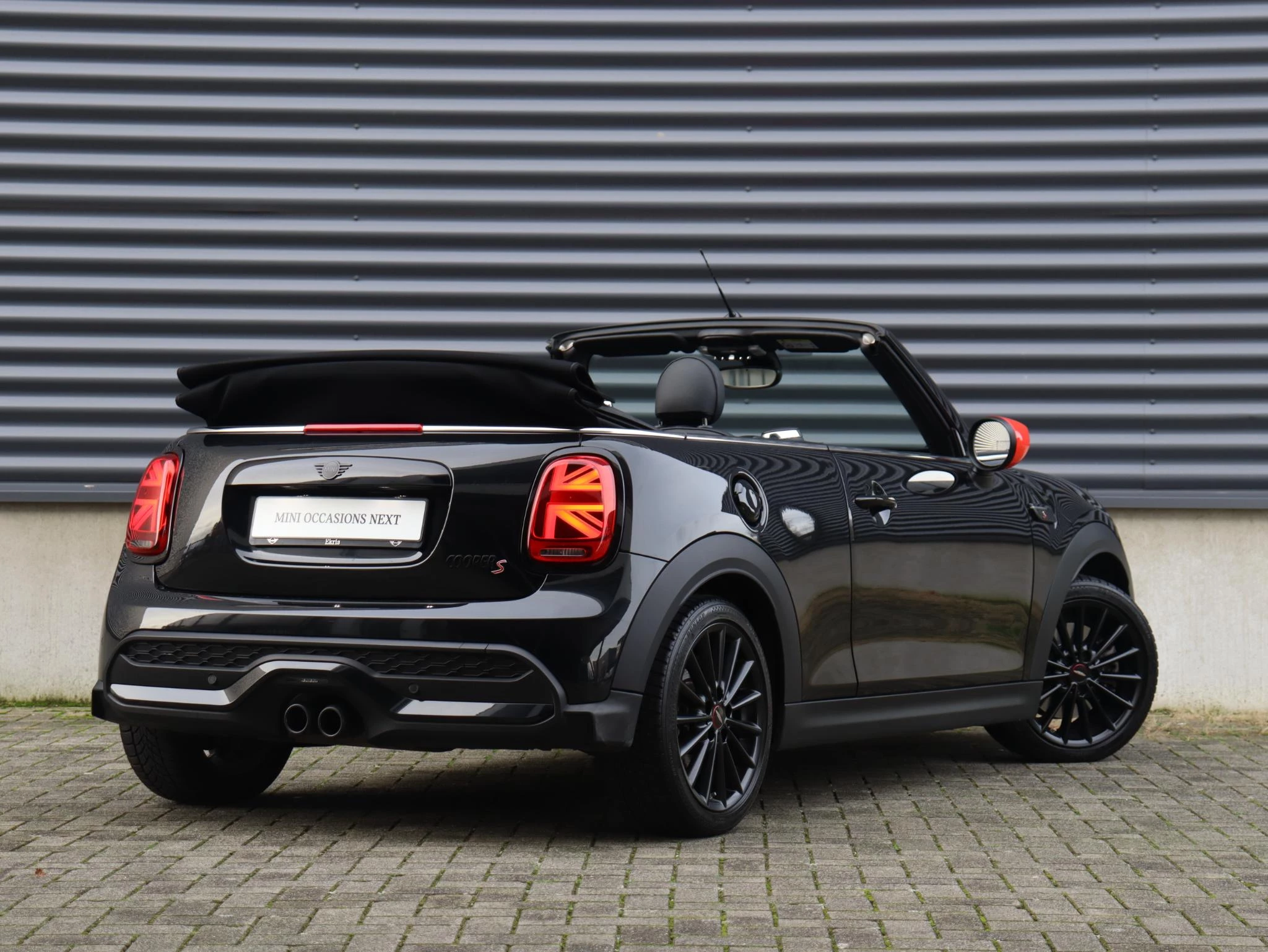 Hoofdafbeelding MINI Cooper S Cabrio