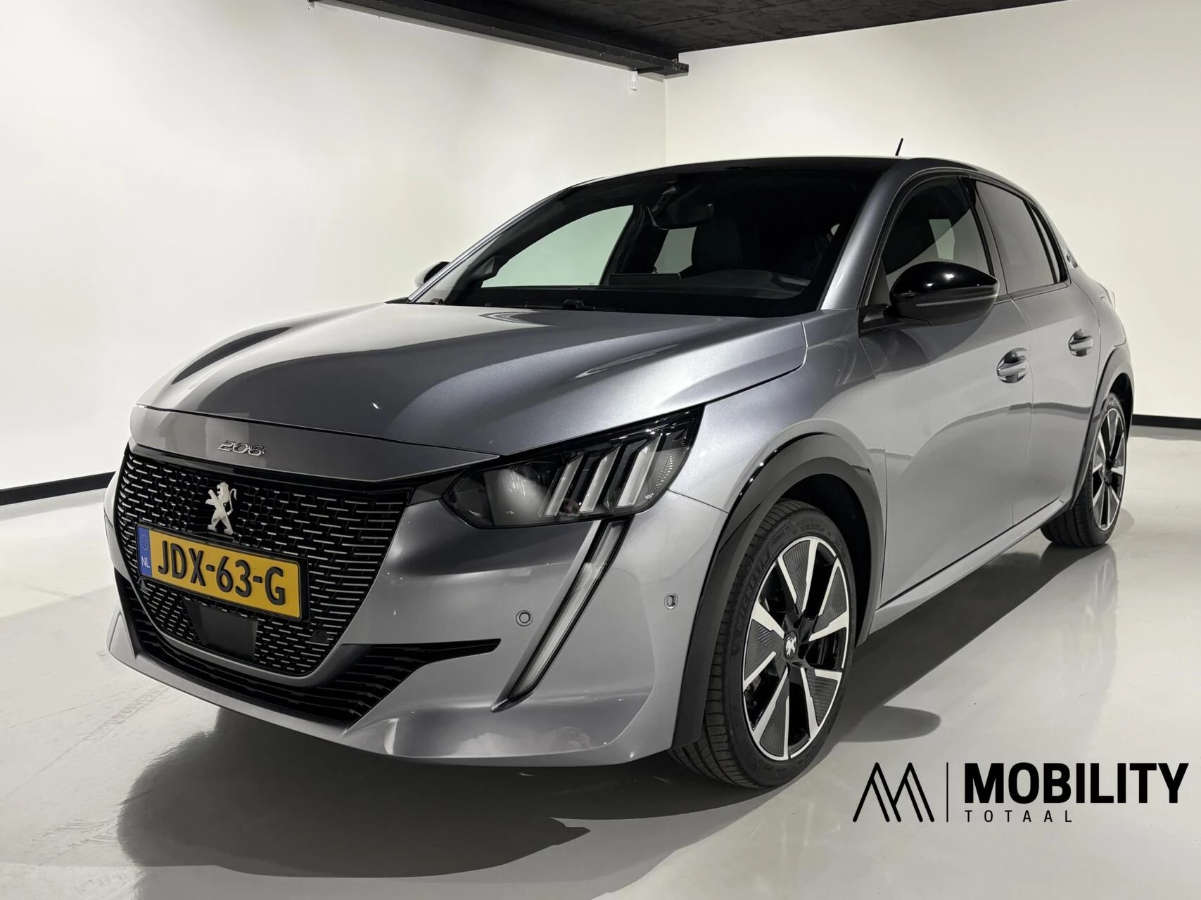 Hoofdafbeelding Peugeot e-208
