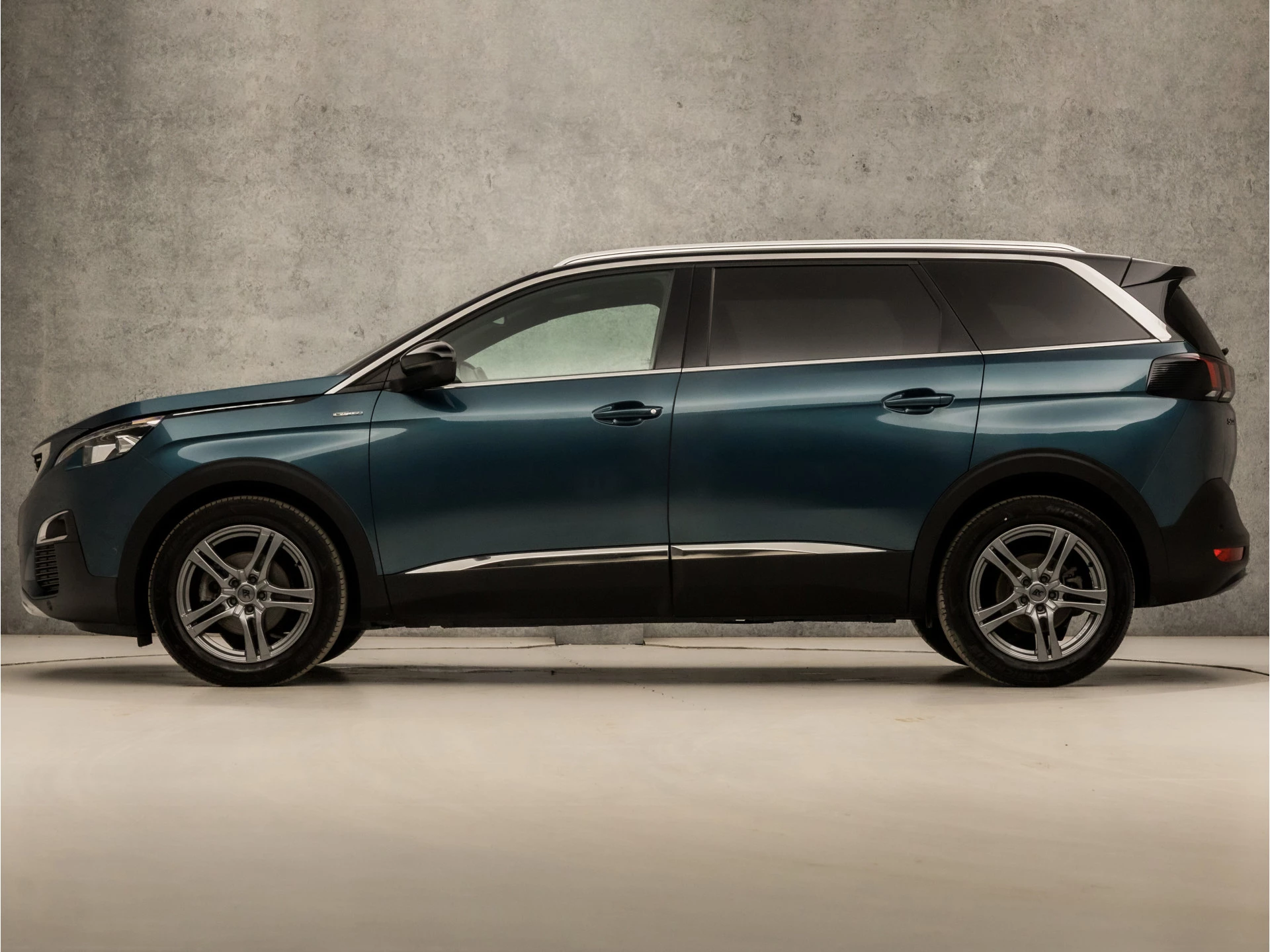 Hoofdafbeelding Peugeot 5008