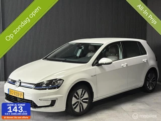 Hoofdafbeelding Volkswagen e-Golf Volkswagen e-Golf 153.885 km (NAP) – Rijk uitgerust met ACC, Navigatie & LED