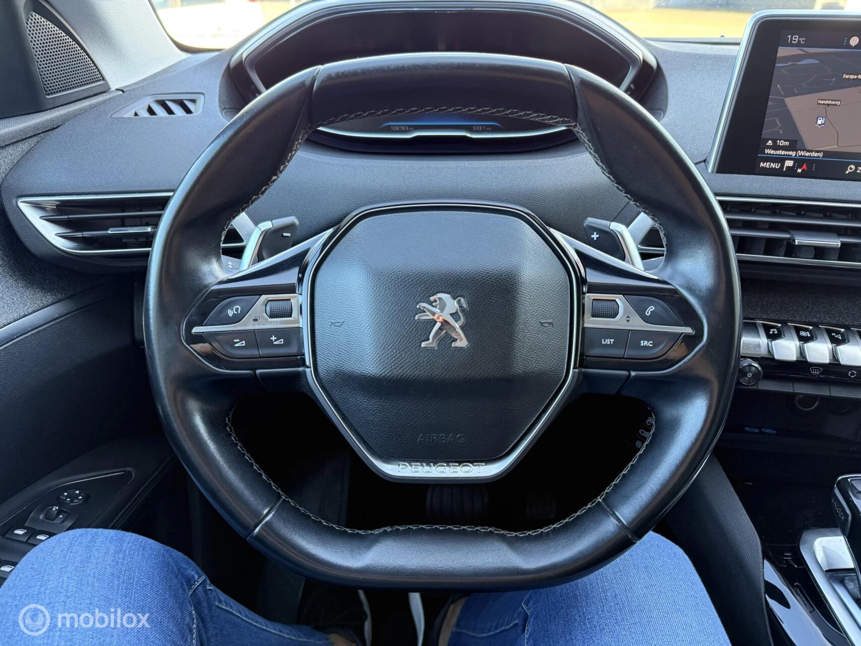 Hoofdafbeelding Peugeot 5008