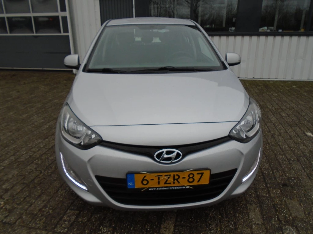 Hoofdafbeelding Hyundai i20