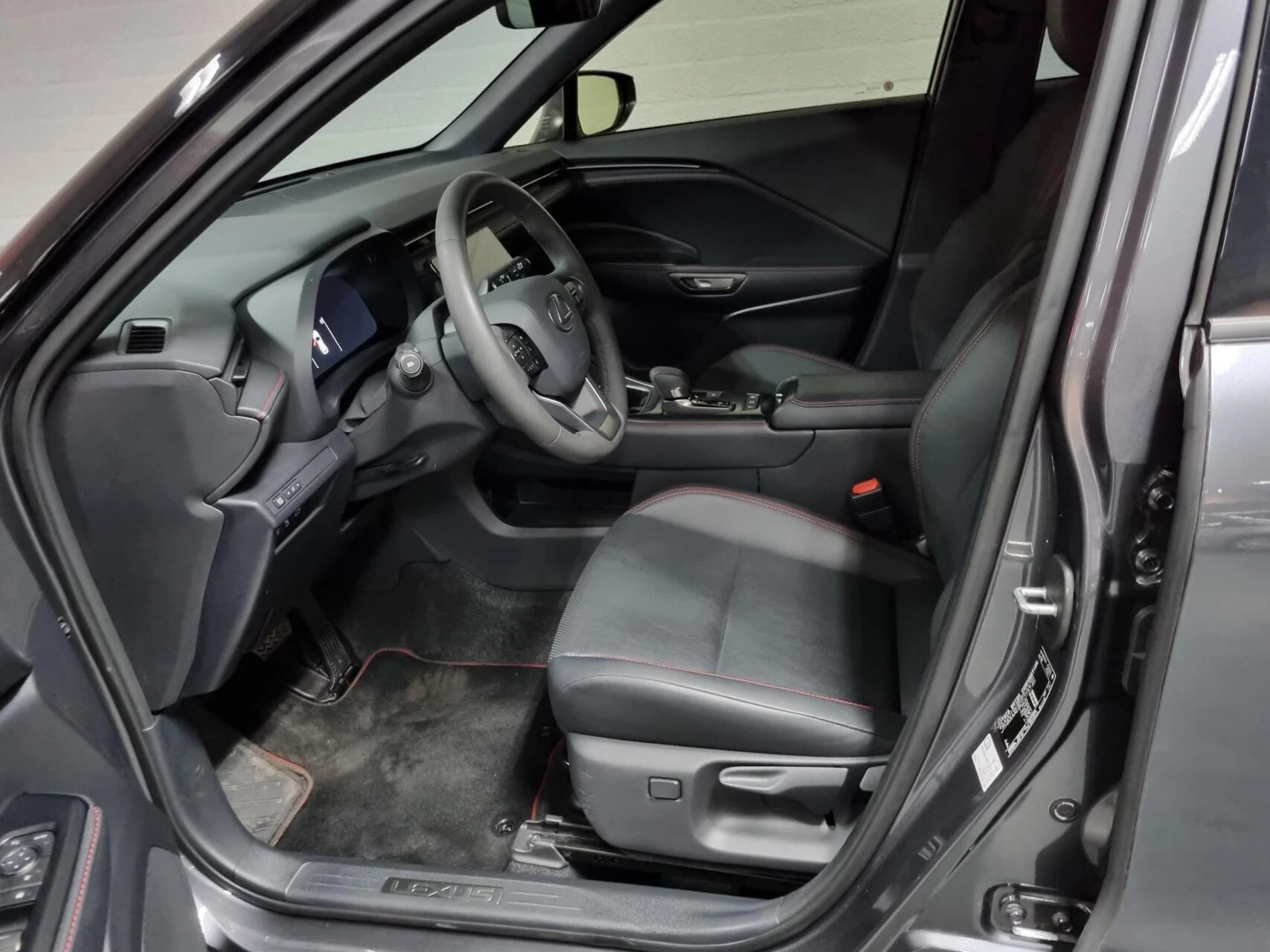 Hoofdafbeelding Lexus LBX
