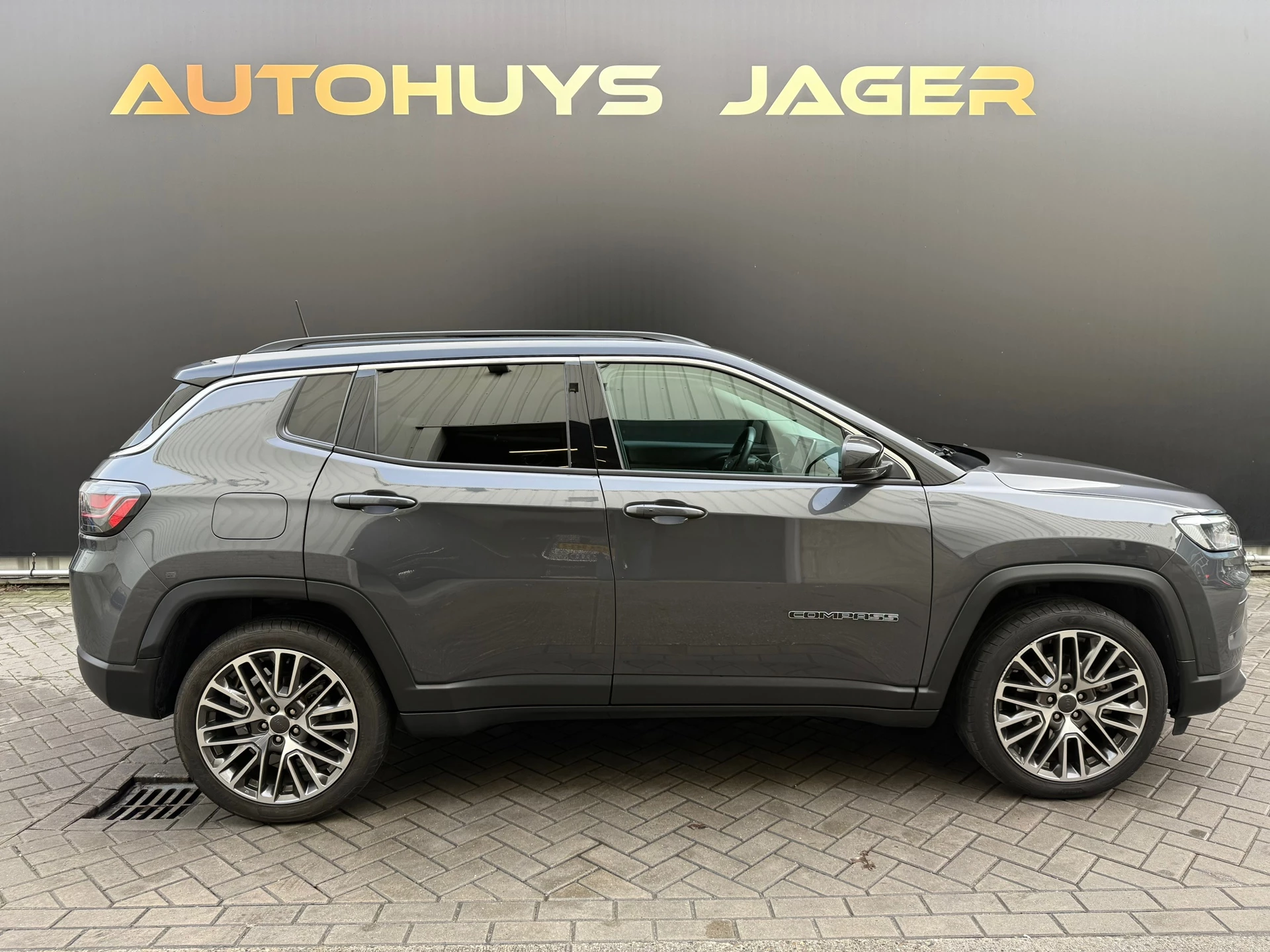 Hoofdafbeelding Jeep Compass