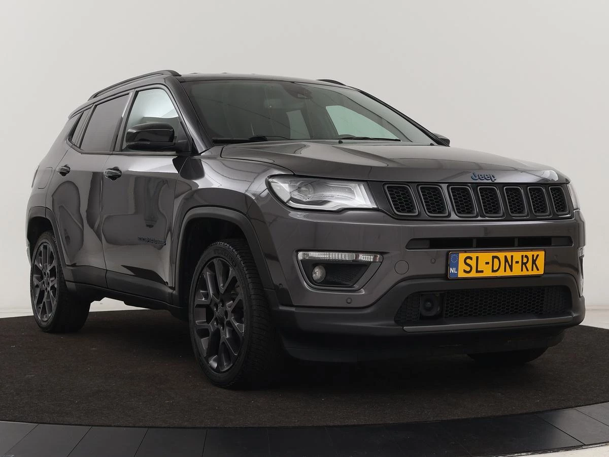 Hoofdafbeelding Jeep Compass