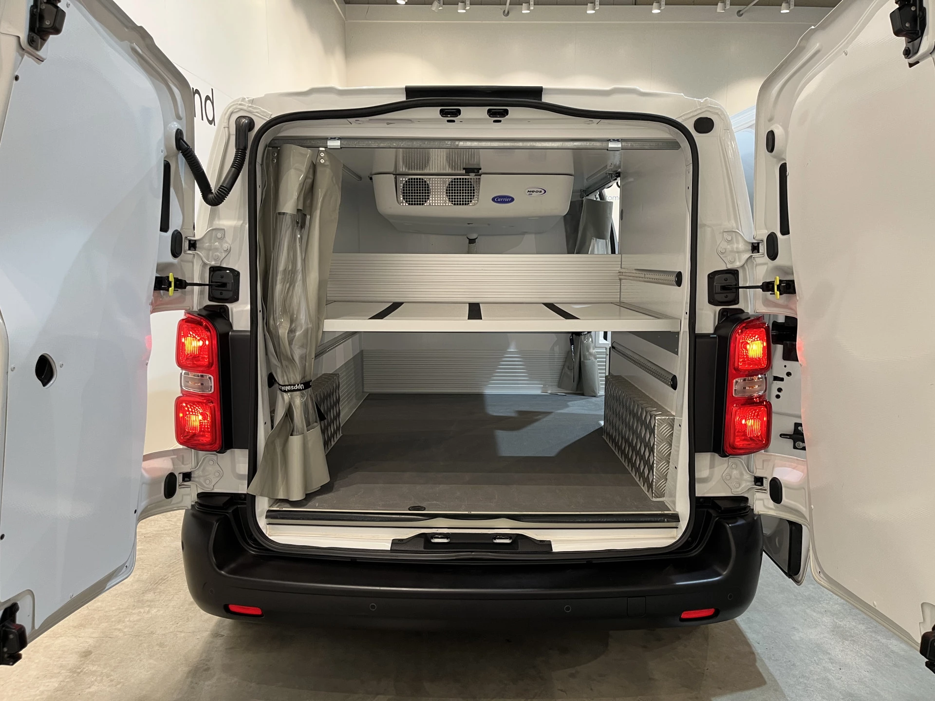 Hoofdafbeelding Peugeot e-Expert