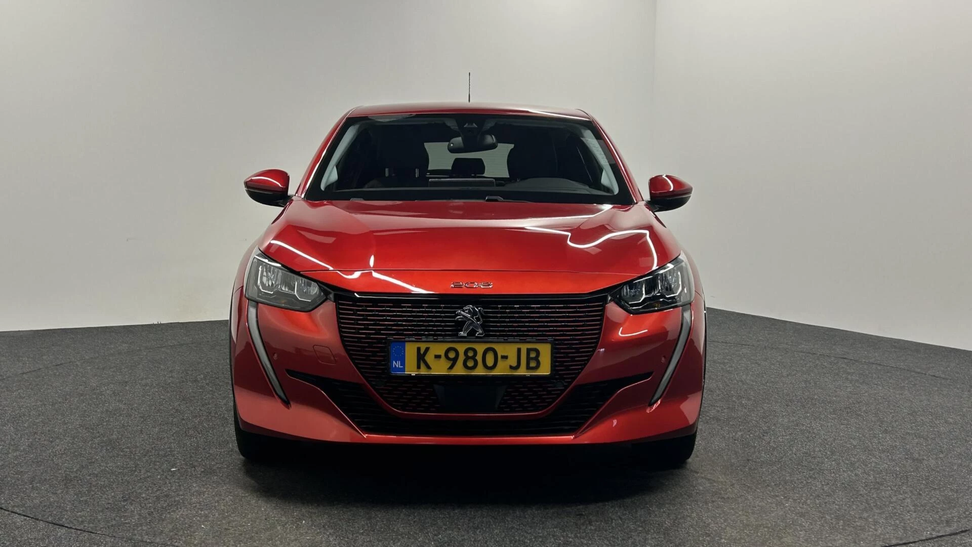 Hoofdafbeelding Peugeot e-208