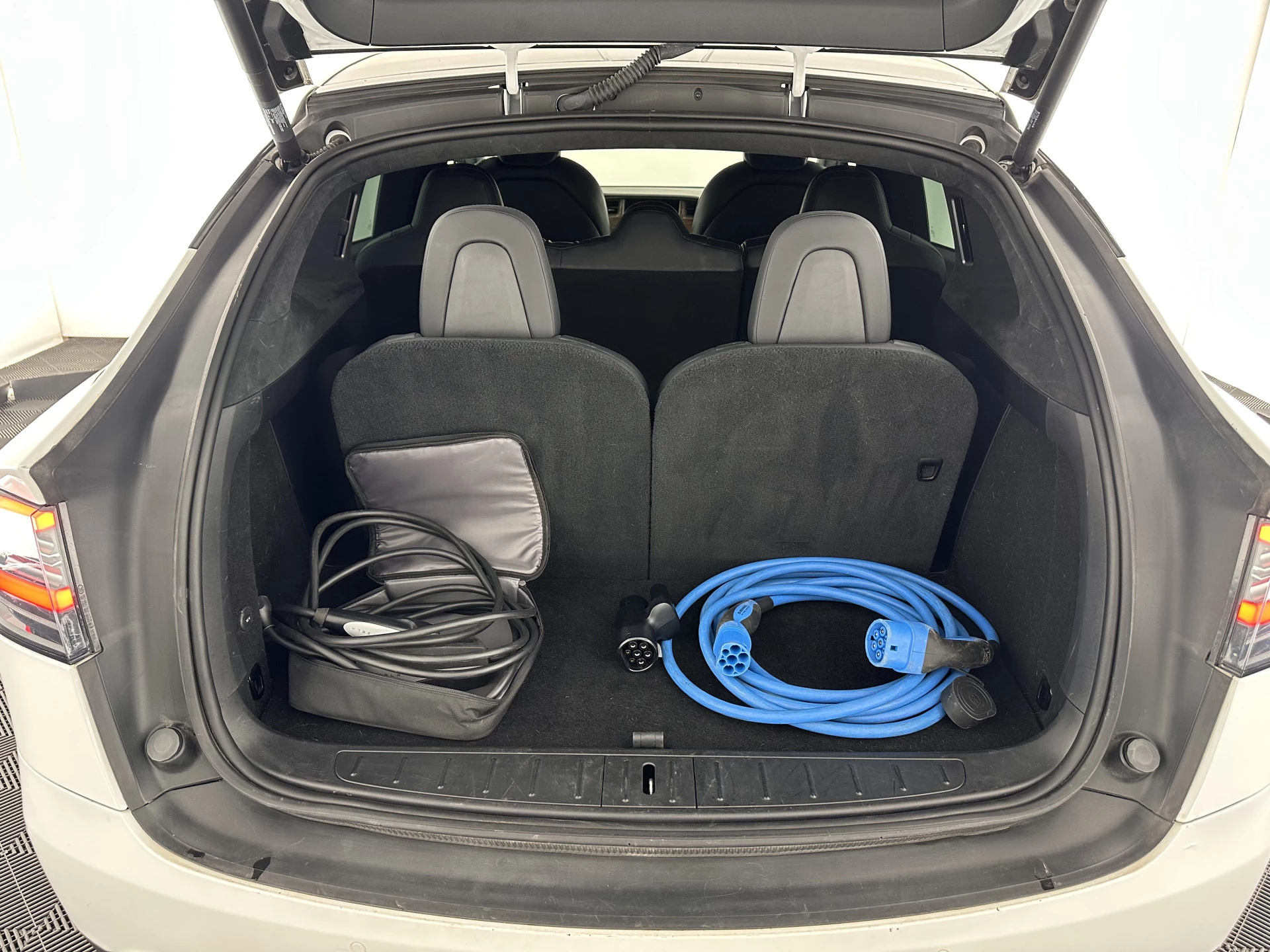 Hoofdafbeelding Tesla Model X