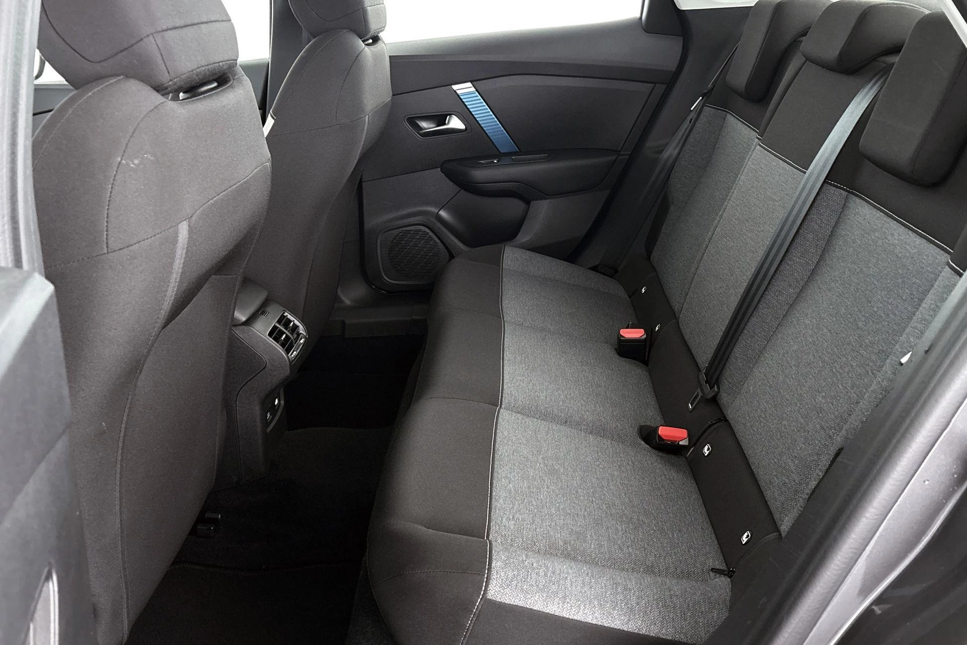 Hoofdafbeelding Citroën ë-C4 X