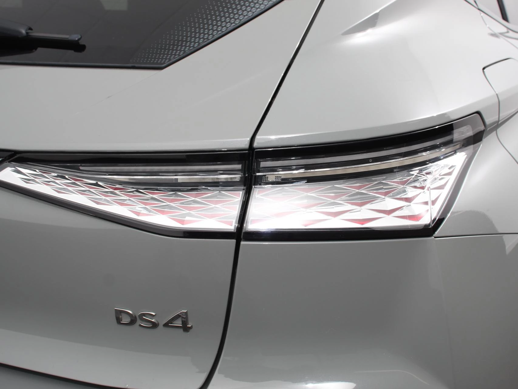 Hoofdafbeelding DS DS 4