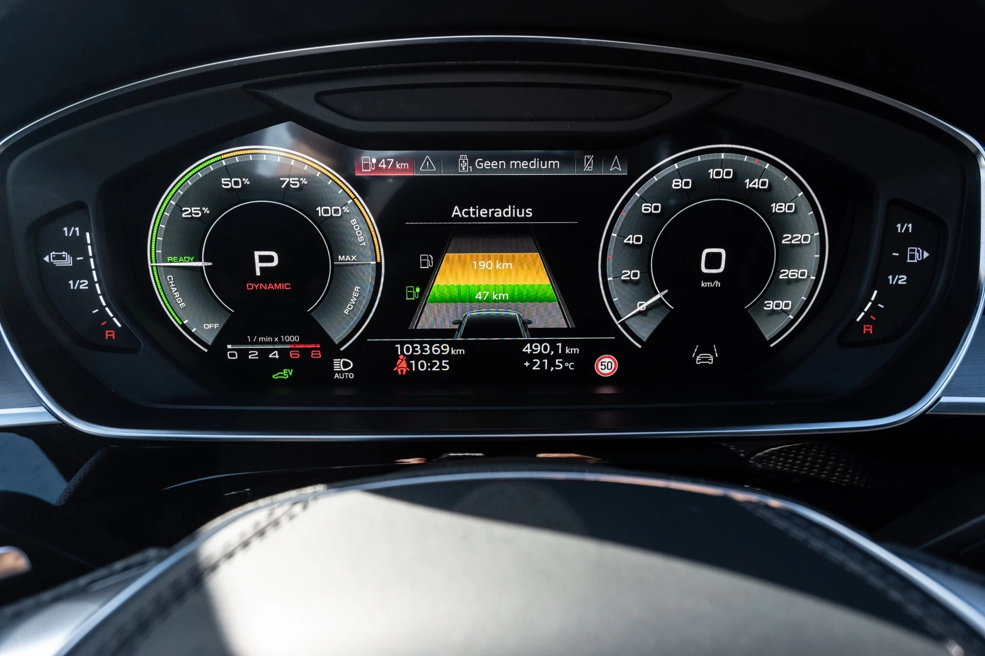 Hoofdafbeelding Audi A8