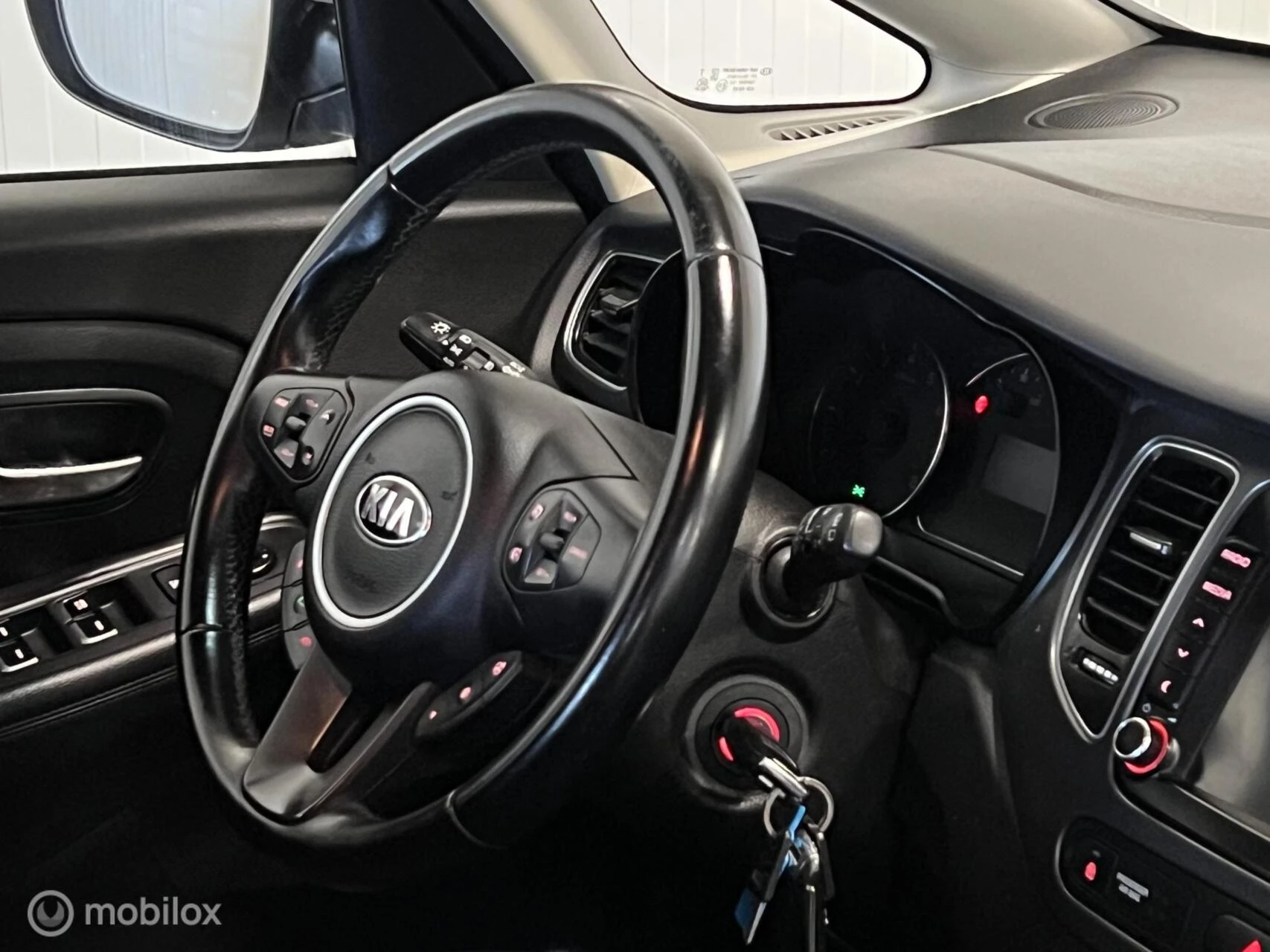 Hoofdafbeelding Kia Carens