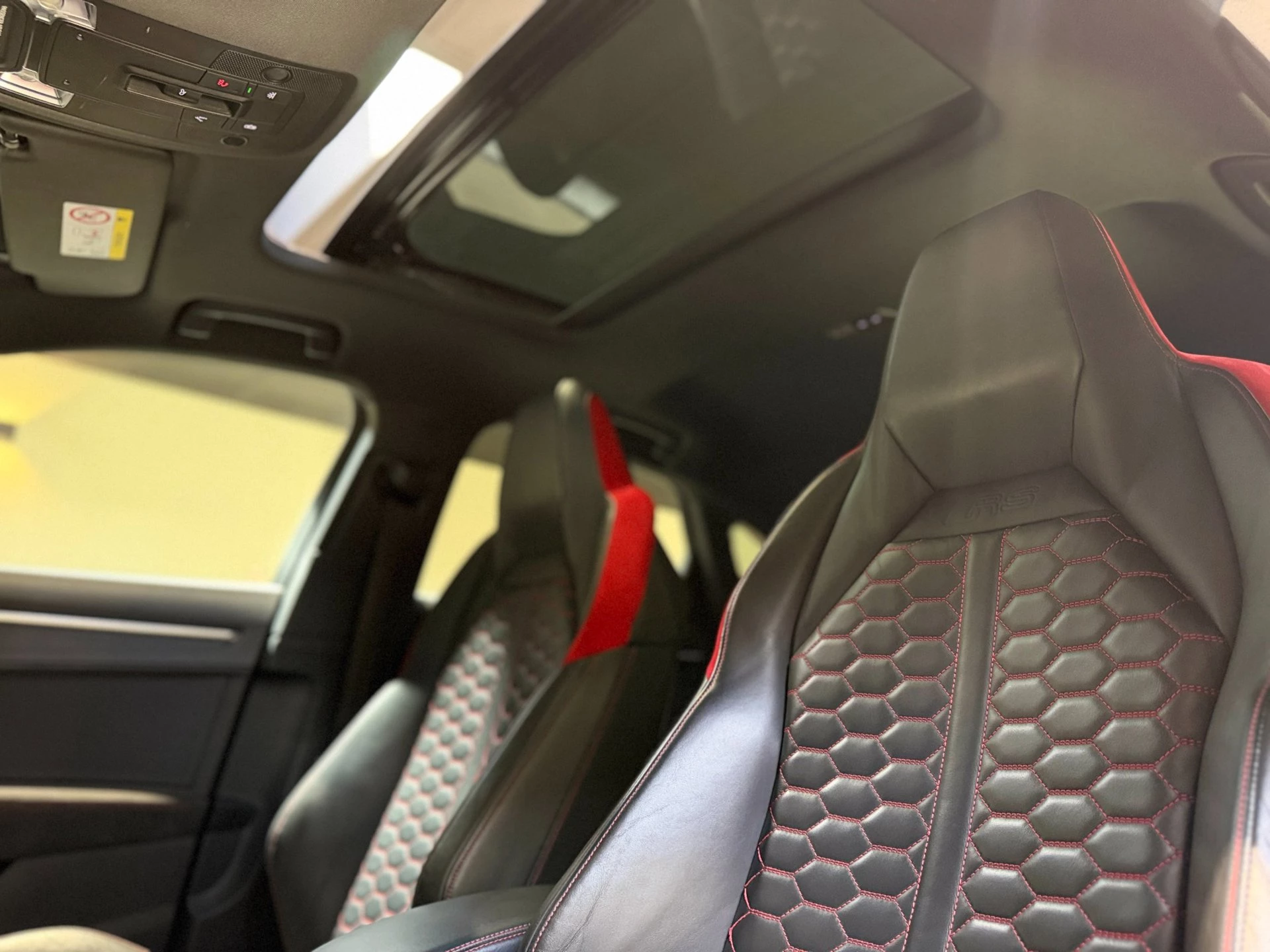 Hoofdafbeelding Audi RSQ3