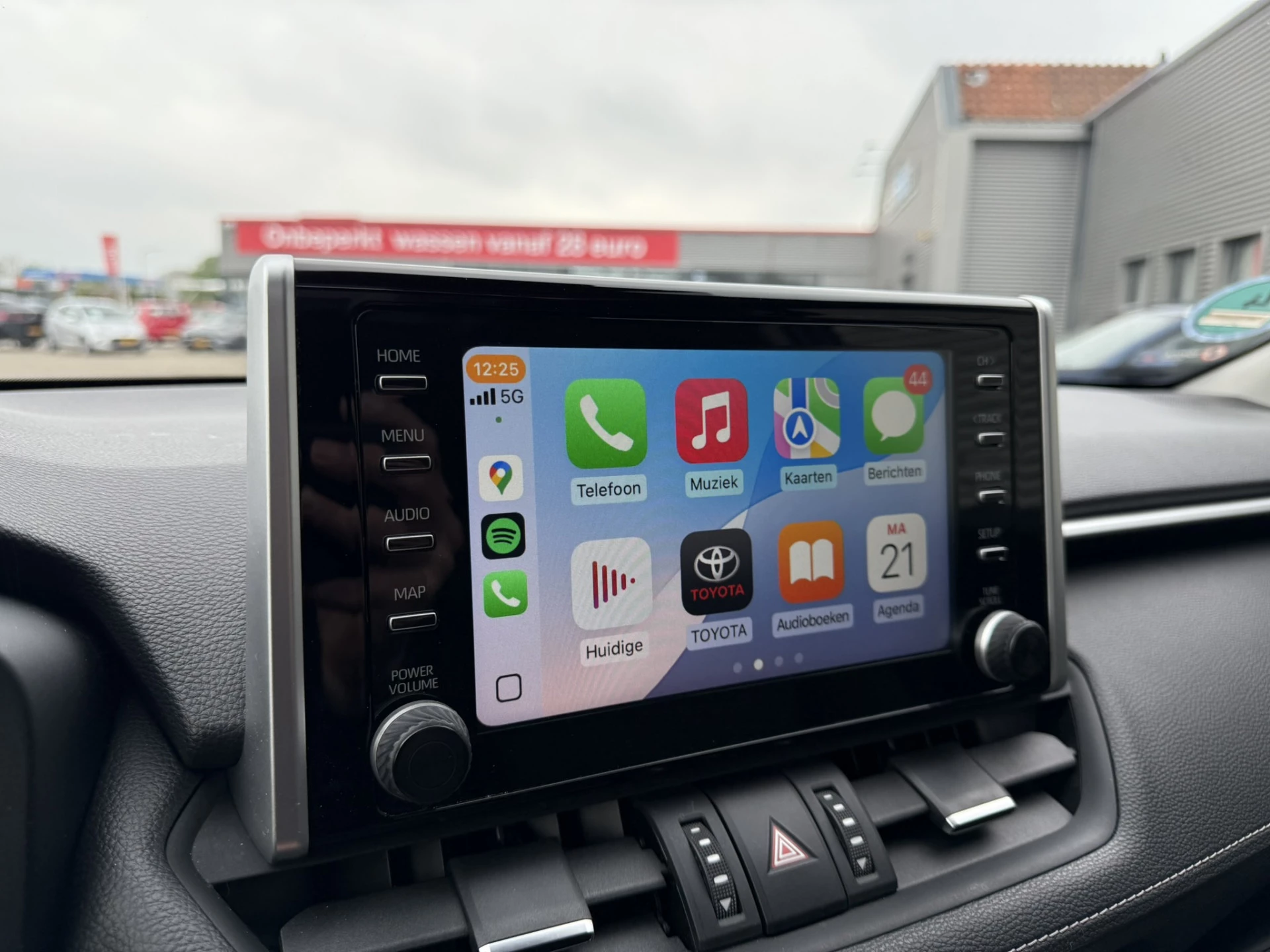 Hoofdafbeelding Toyota RAV4
