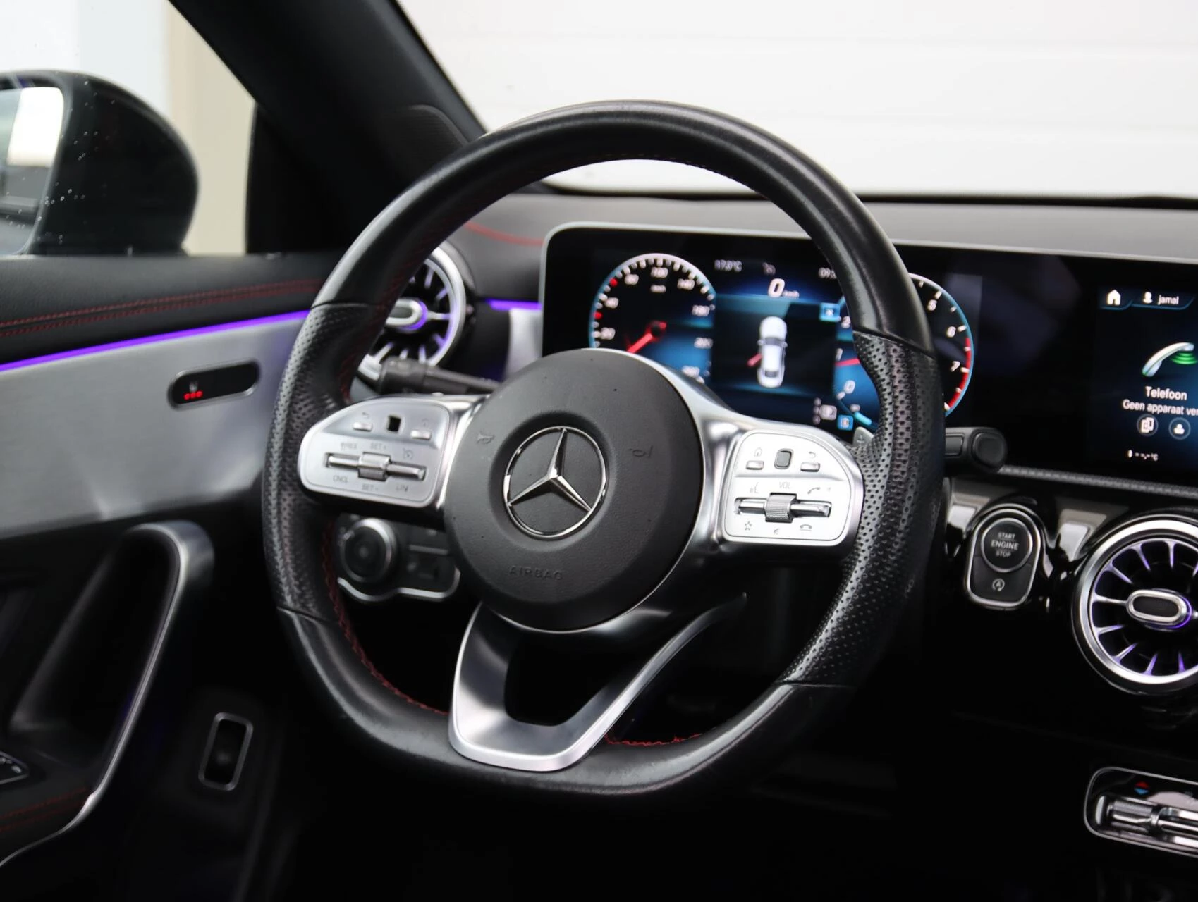 Hoofdafbeelding Mercedes-Benz CLA