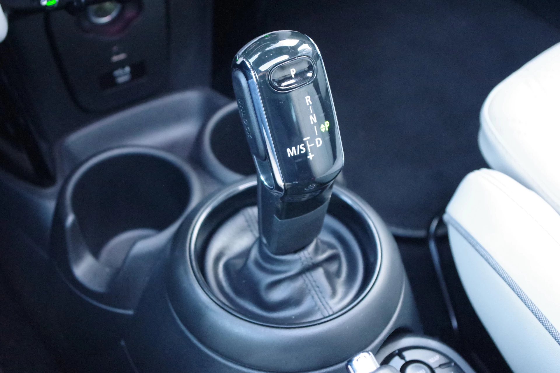 Hoofdafbeelding MINI 5-deurs