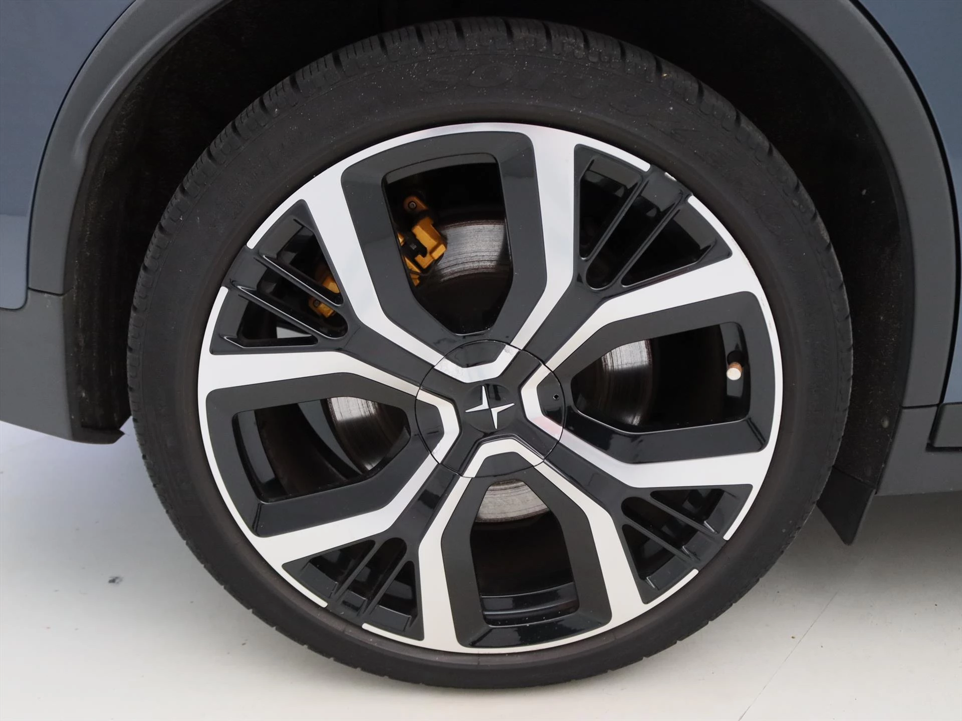 Hoofdafbeelding Polestar 2