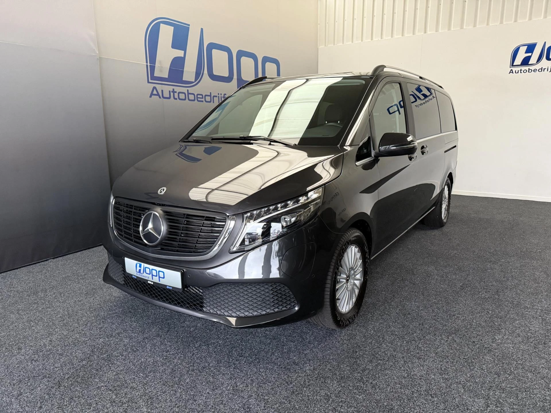 Hoofdafbeelding Mercedes-Benz EQV