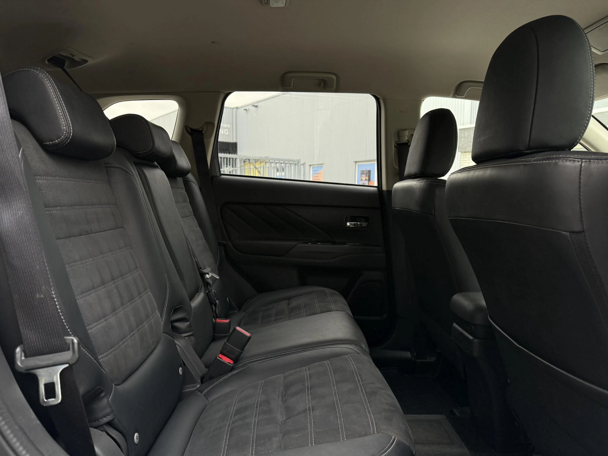 Hoofdafbeelding Mitsubishi Outlander