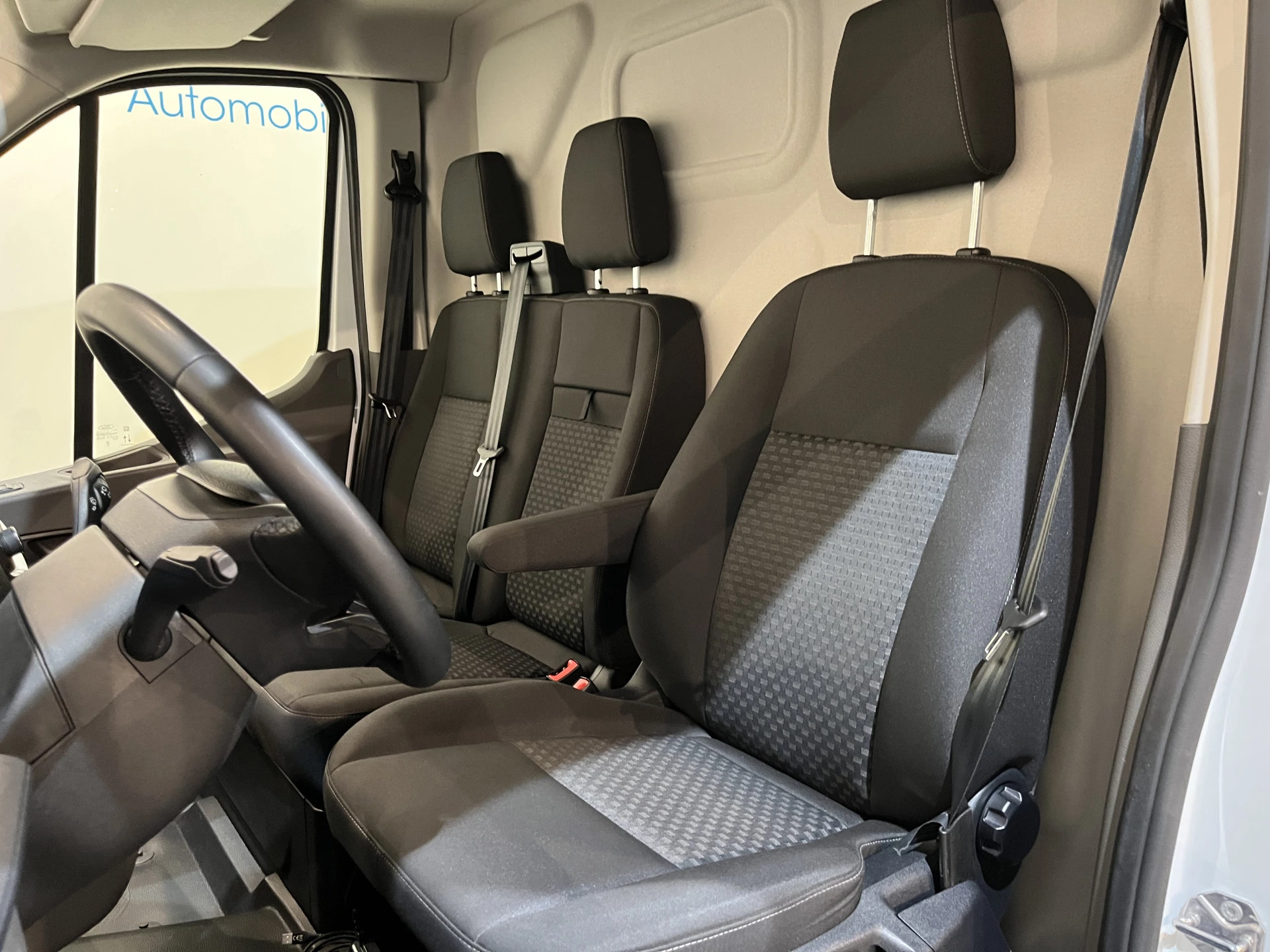 Hoofdafbeelding Ford E-Transit