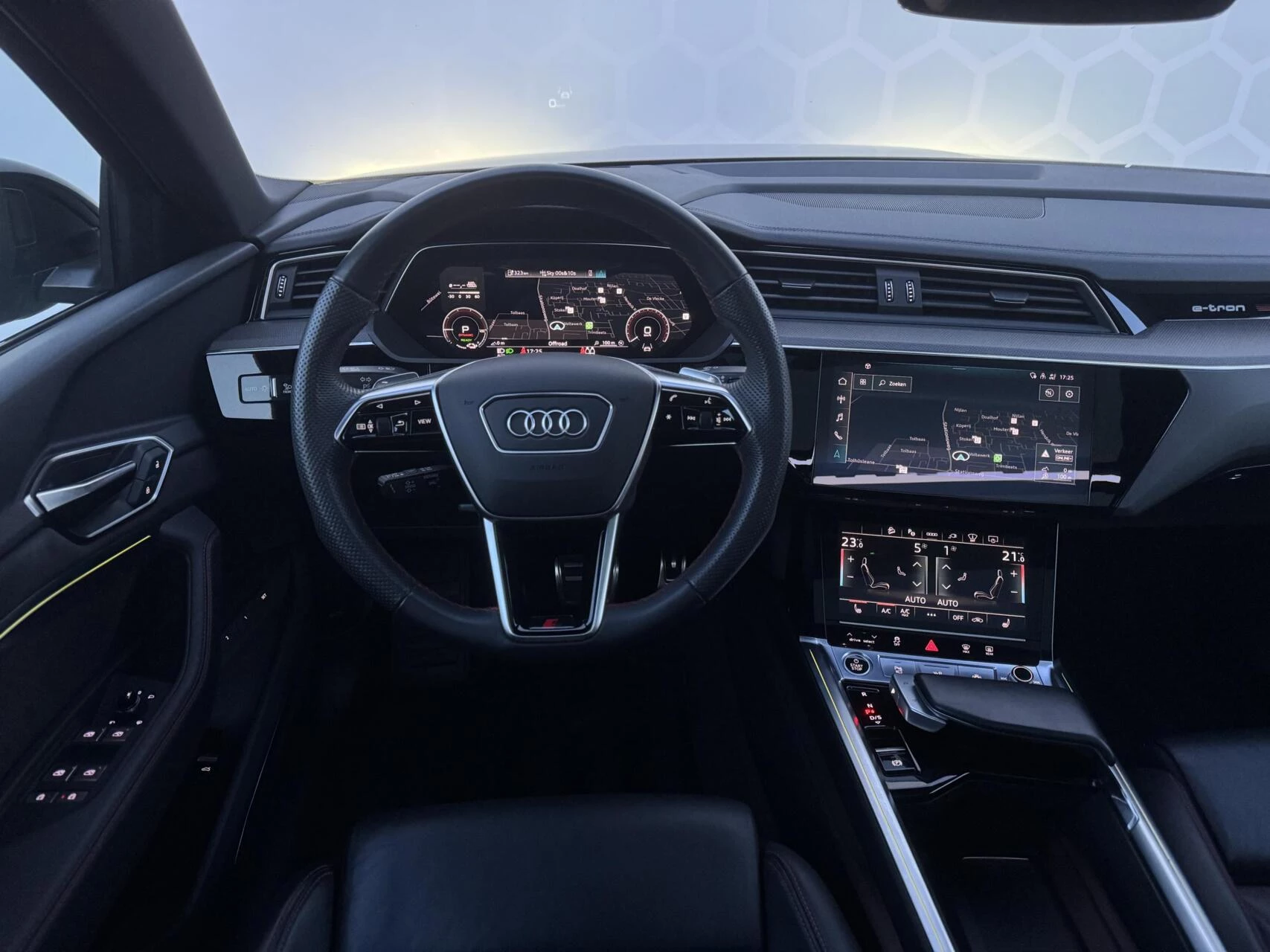 Hoofdafbeelding Audi Q8 e-tron